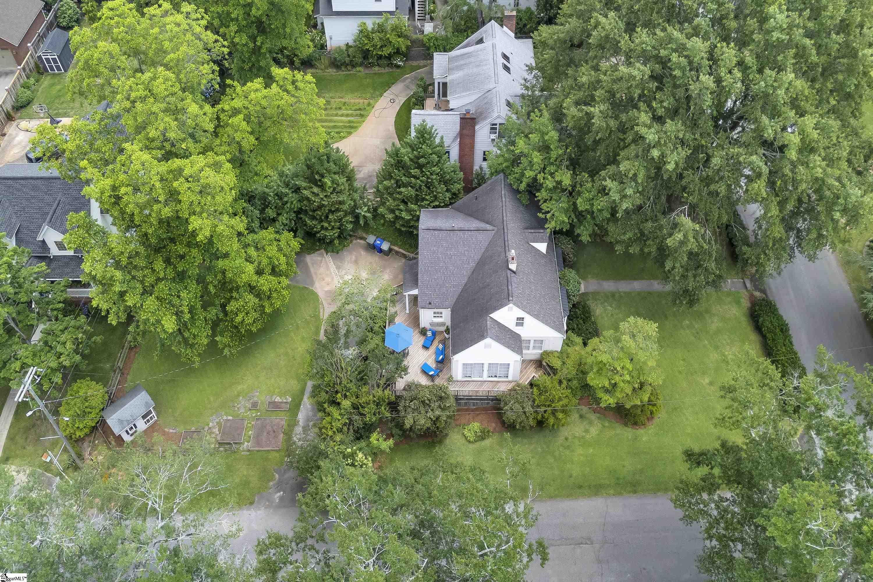 1 Longview Terrace Greenville, SC 29605