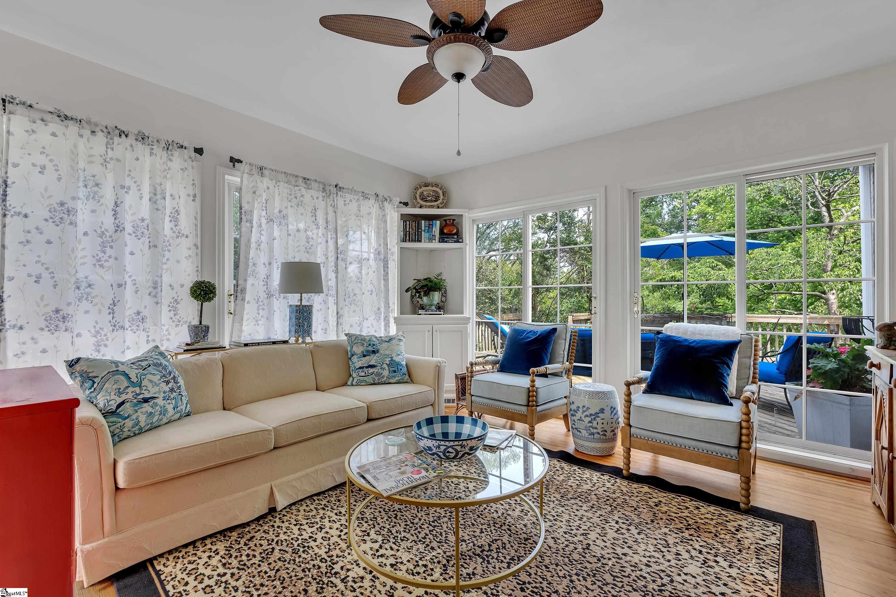 1 Longview Terrace Greenville, SC 29605