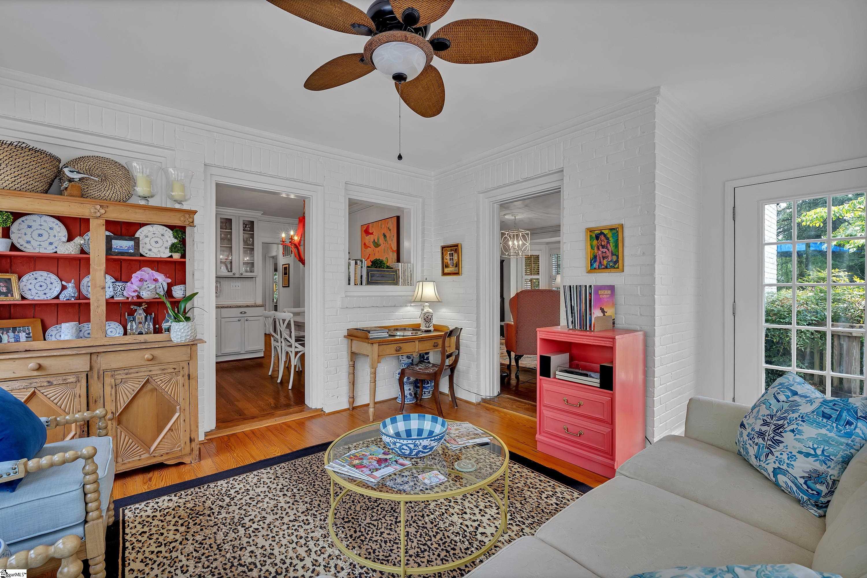 1 Longview Terrace Greenville, SC 29605