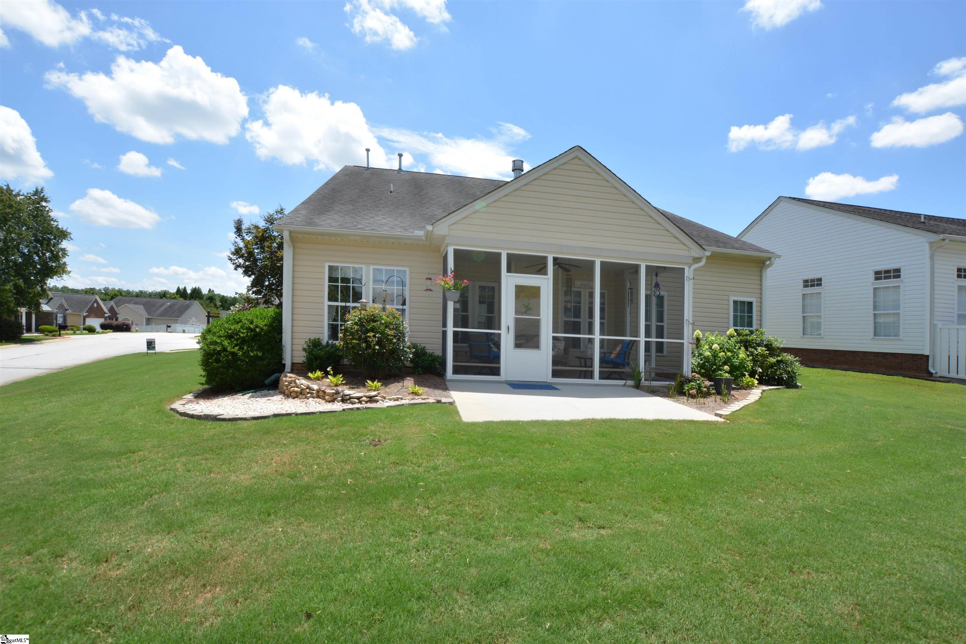 2 Bamburg Brae Court Simpsonville, SC 29681
