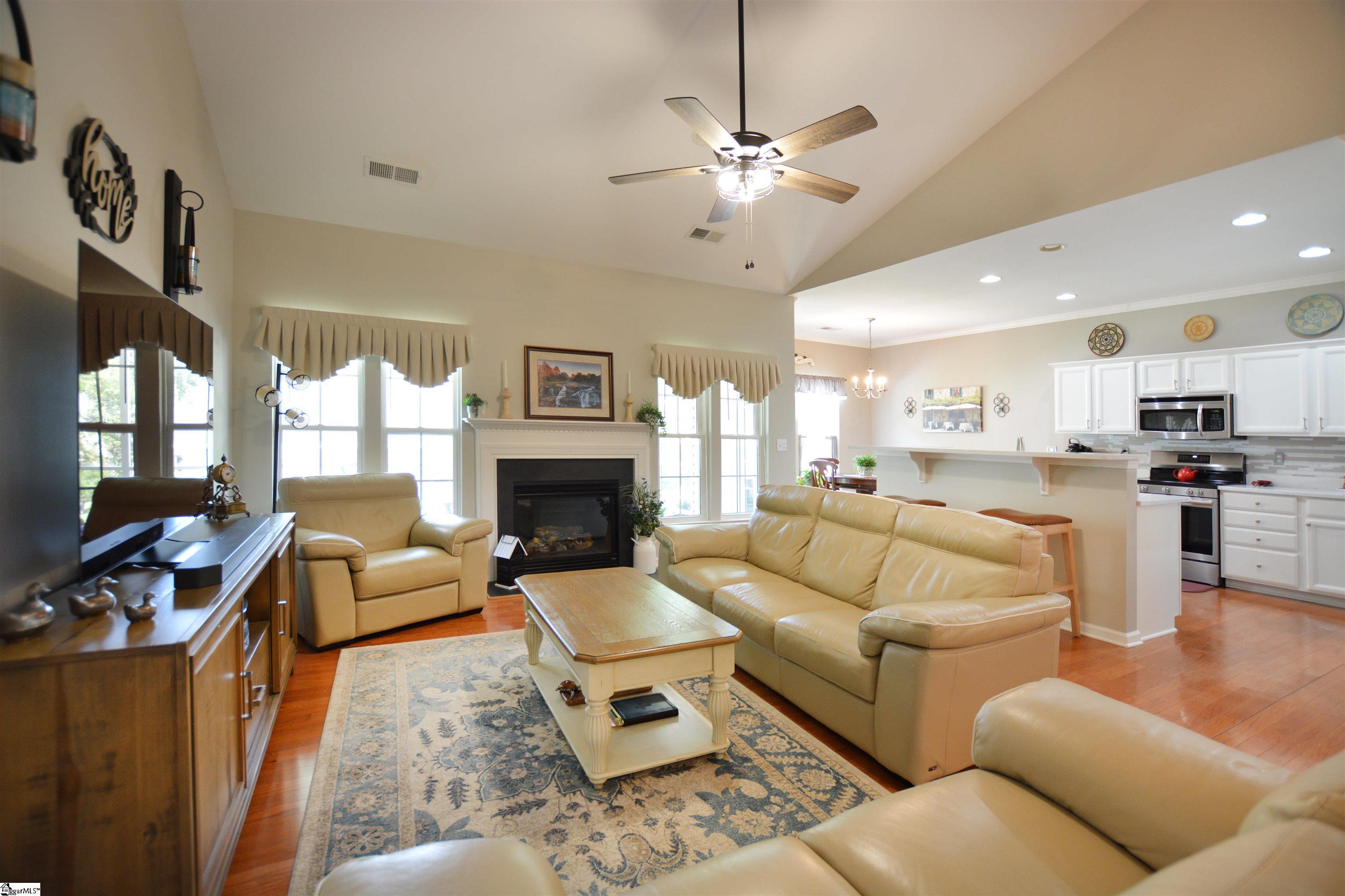 2 Bamburg Brae Court Simpsonville, SC 29681