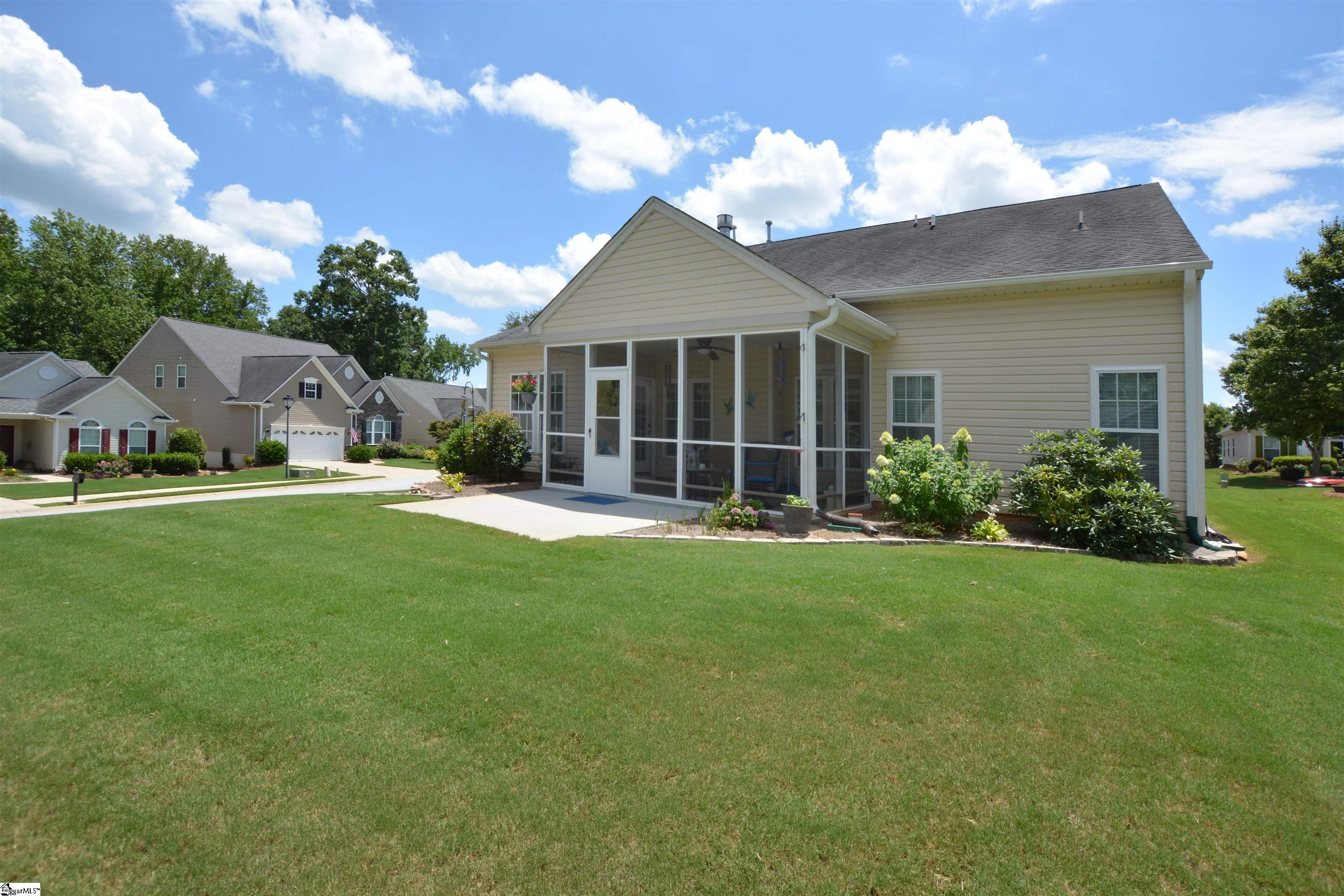 2 Bamburg Brae Court Simpsonville, SC 29681