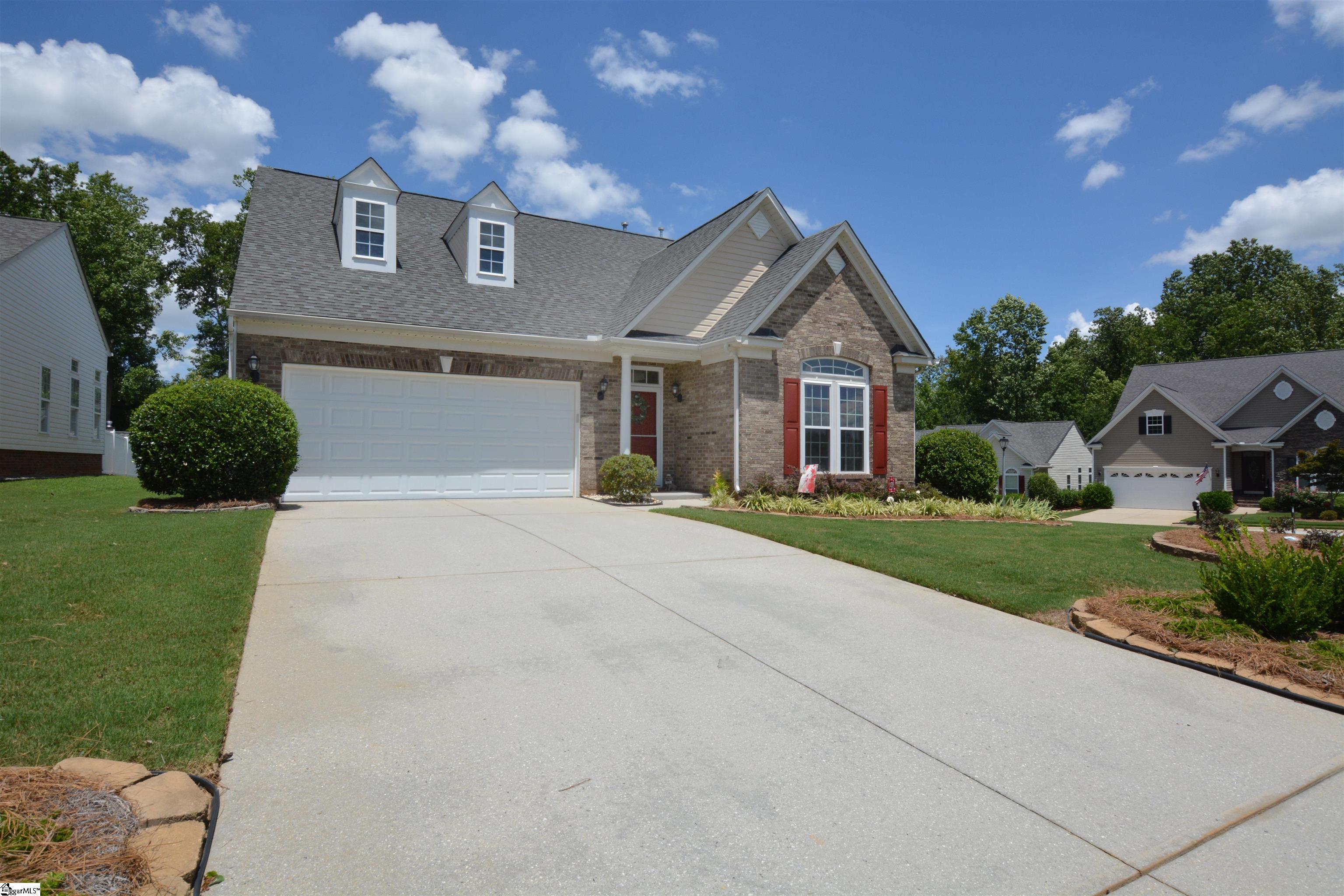 2 Bamburg Brae Court Simpsonville, SC 29681