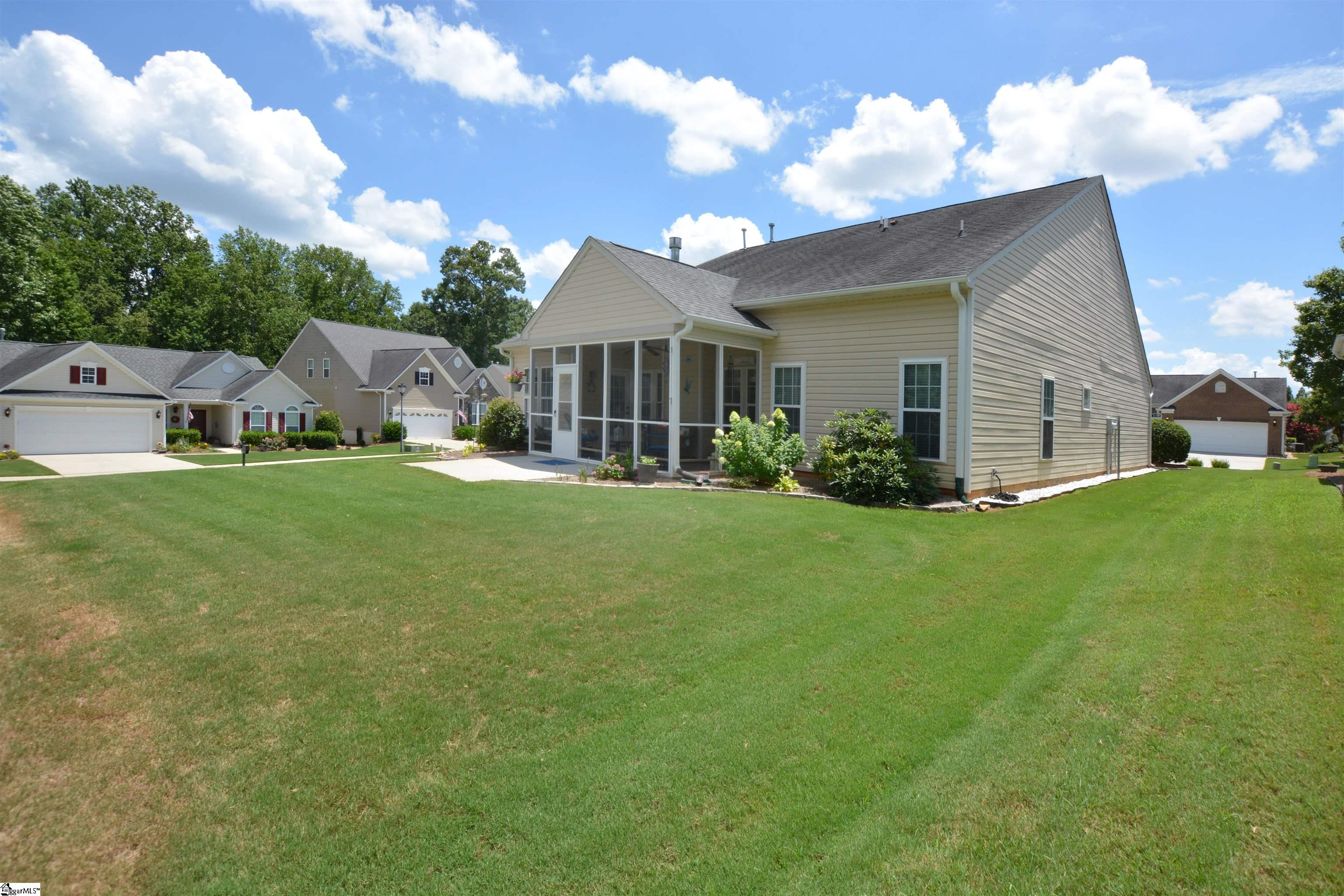 2 Bamburg Brae Court Simpsonville, SC 29681