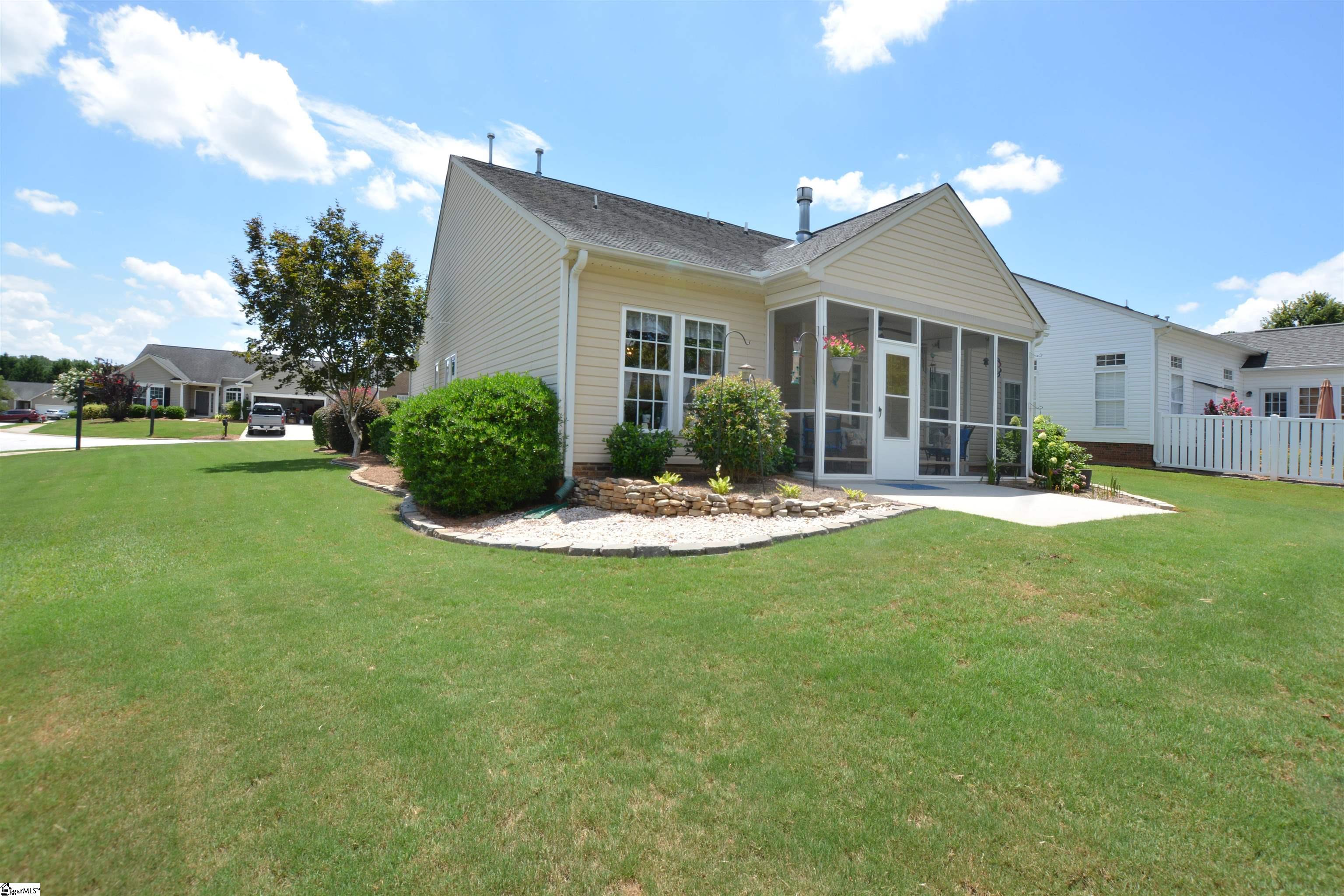2 Bamburg Brae Court Simpsonville, SC 29681