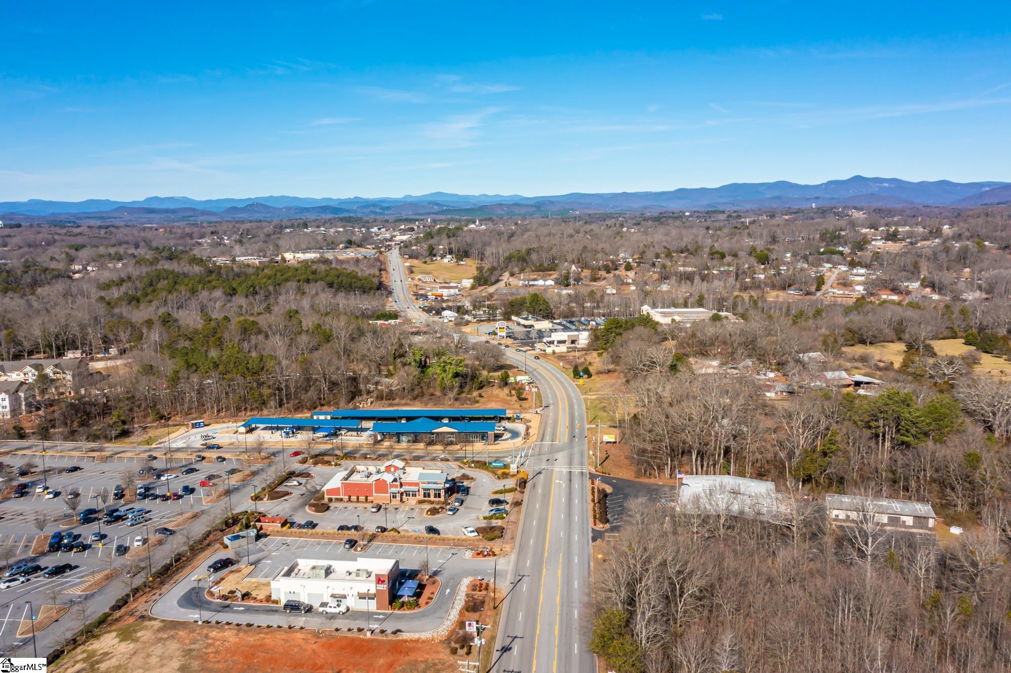 106 Roberts Drive Pickens, SC 29671