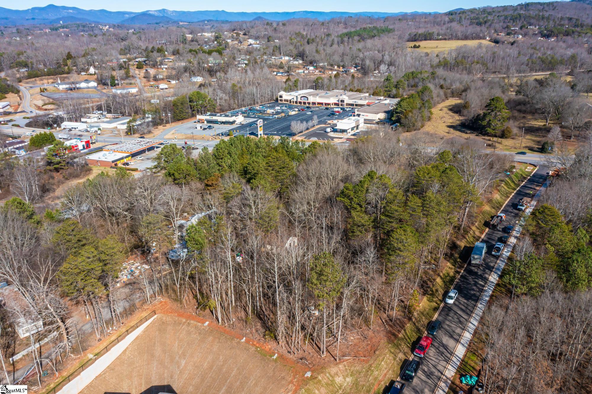 106 Roberts Drive Pickens, SC 29671