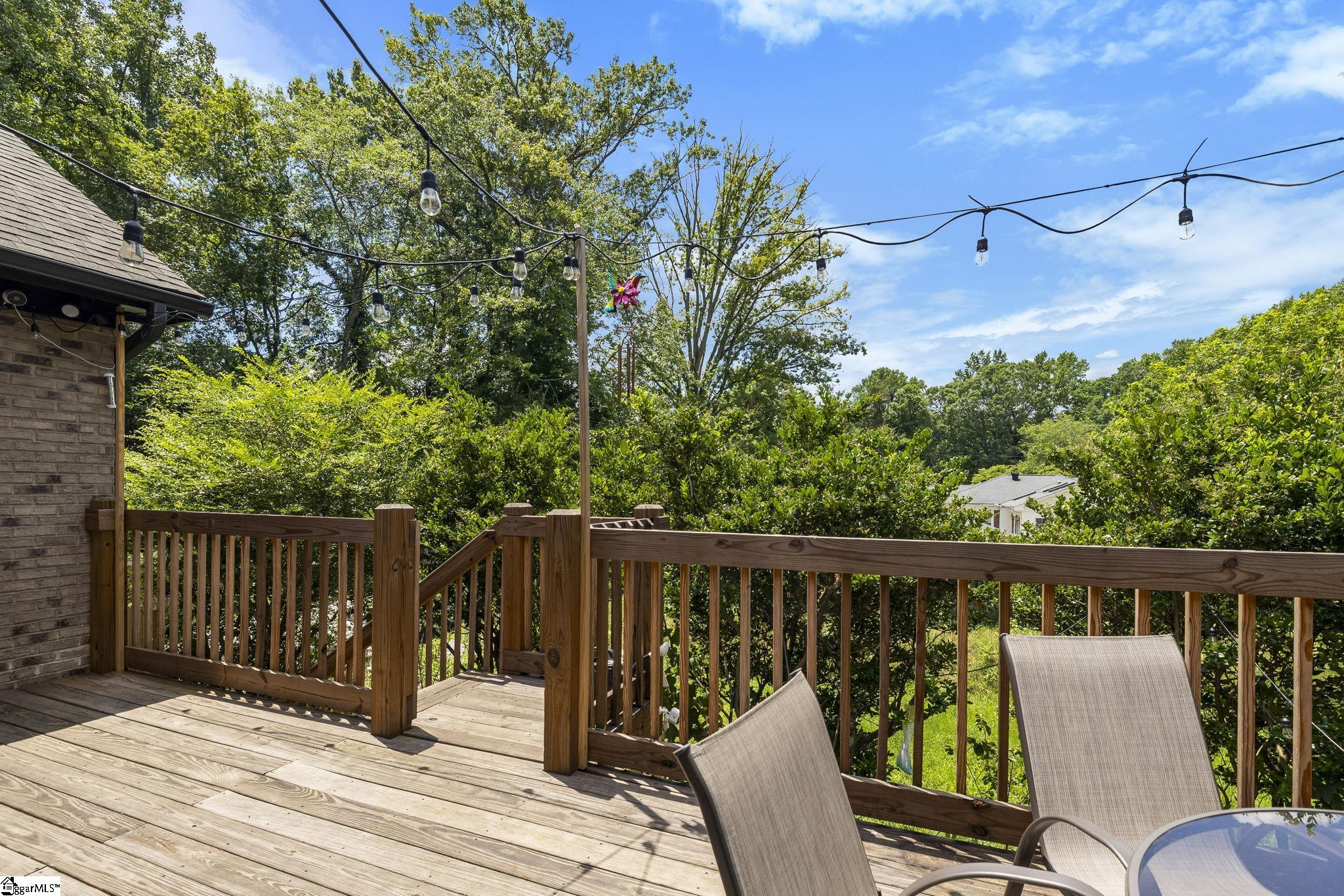 2 Arbor Glen Court Taylors, SC 29687