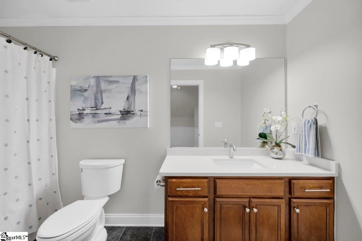 11 Manorwood Court Simpsonville, SC 29681