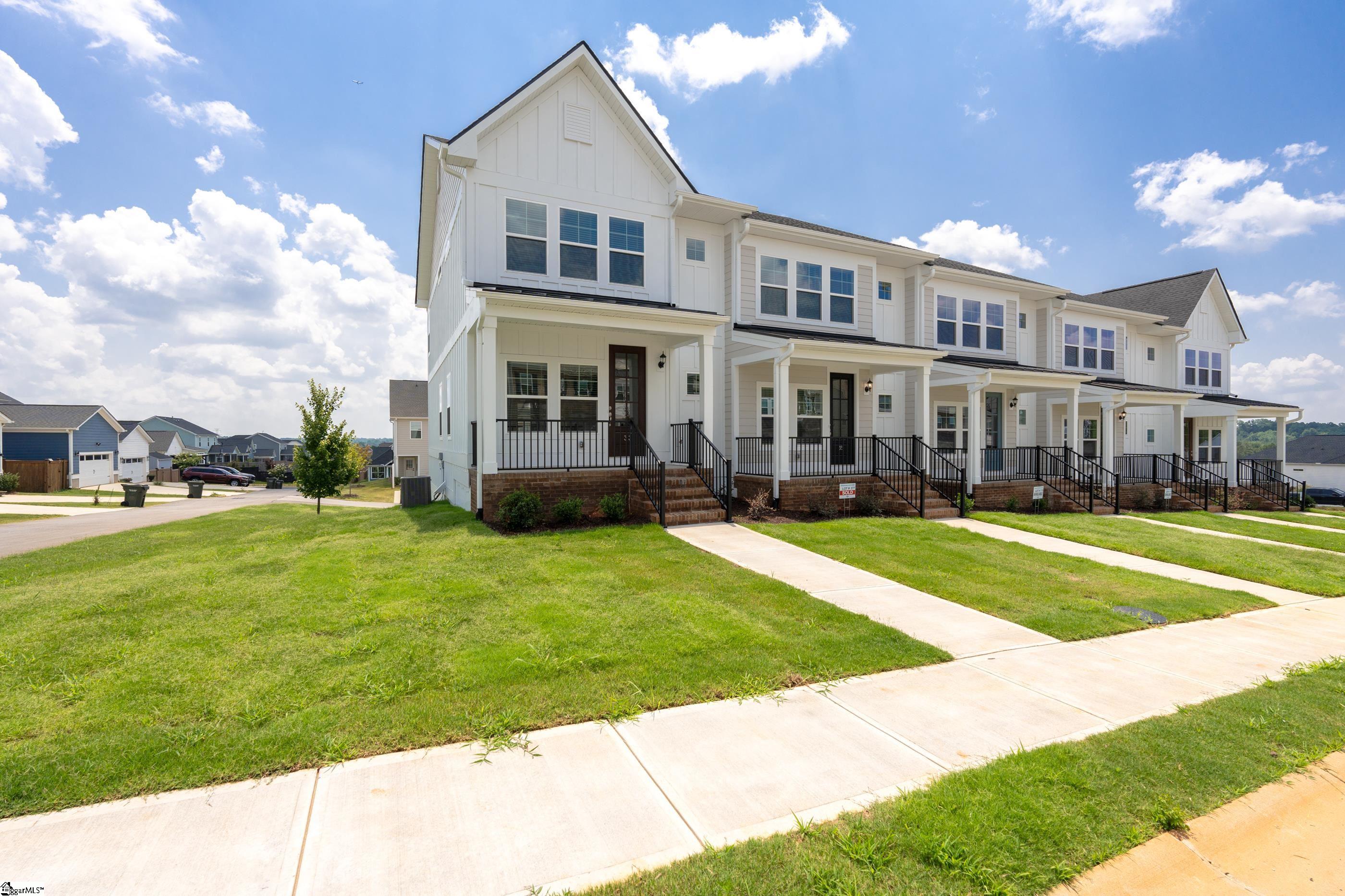 33 Leander Drive Greer, SC 29651