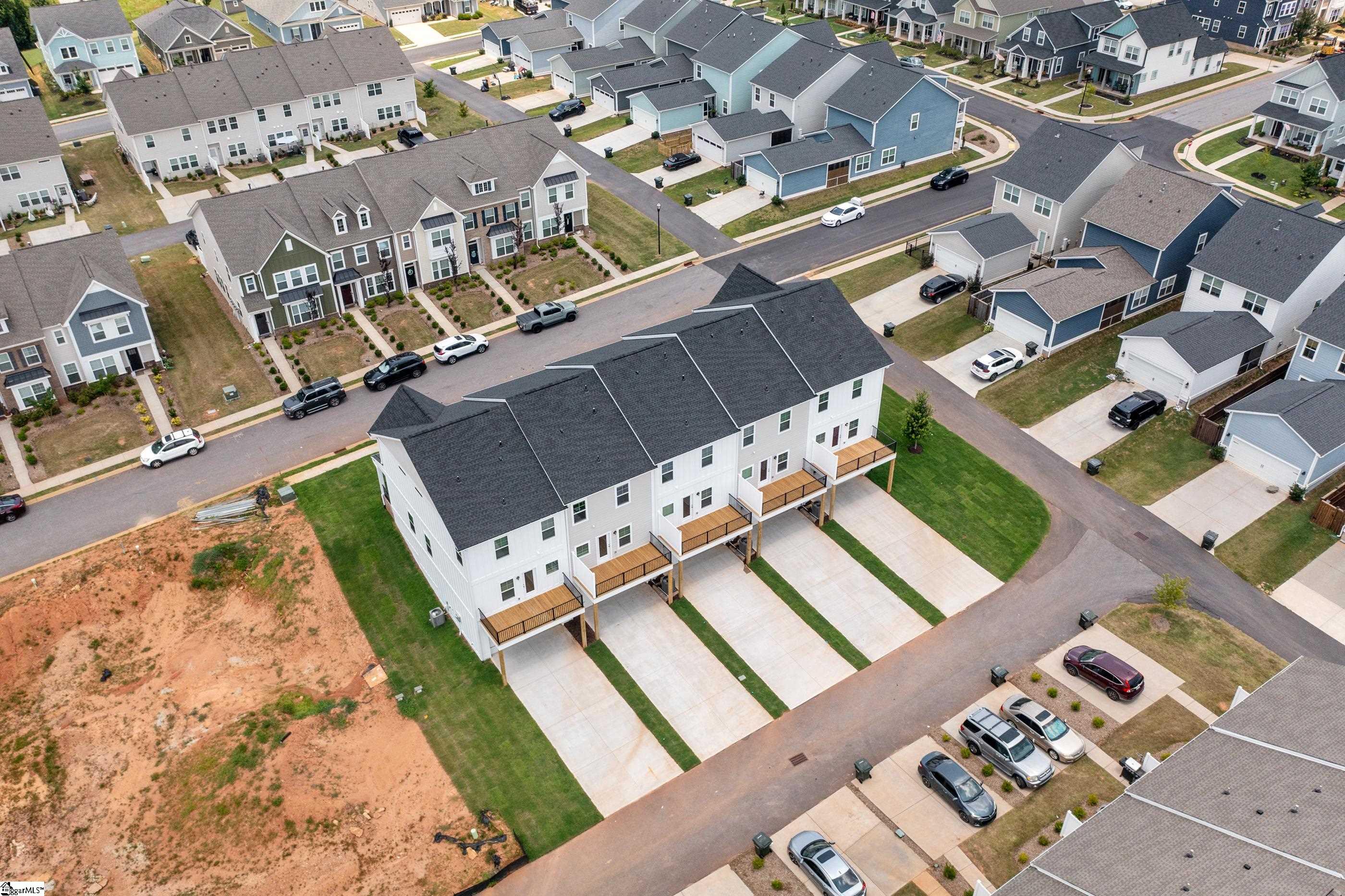 33 Leander Drive Greer, SC 29651