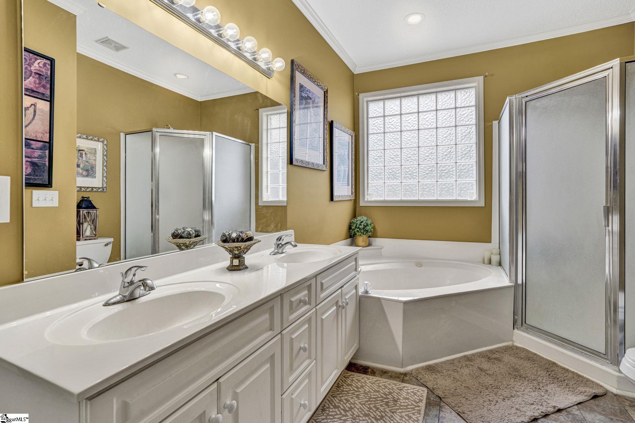 635 Dacusville Road Marietta, SC 29661-9325