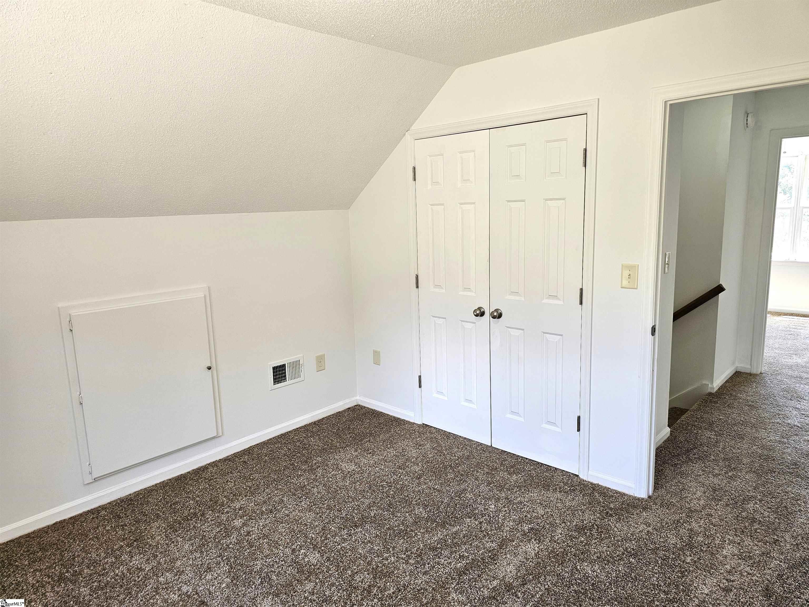 120 Salem Street Spartanburg, SC 29302