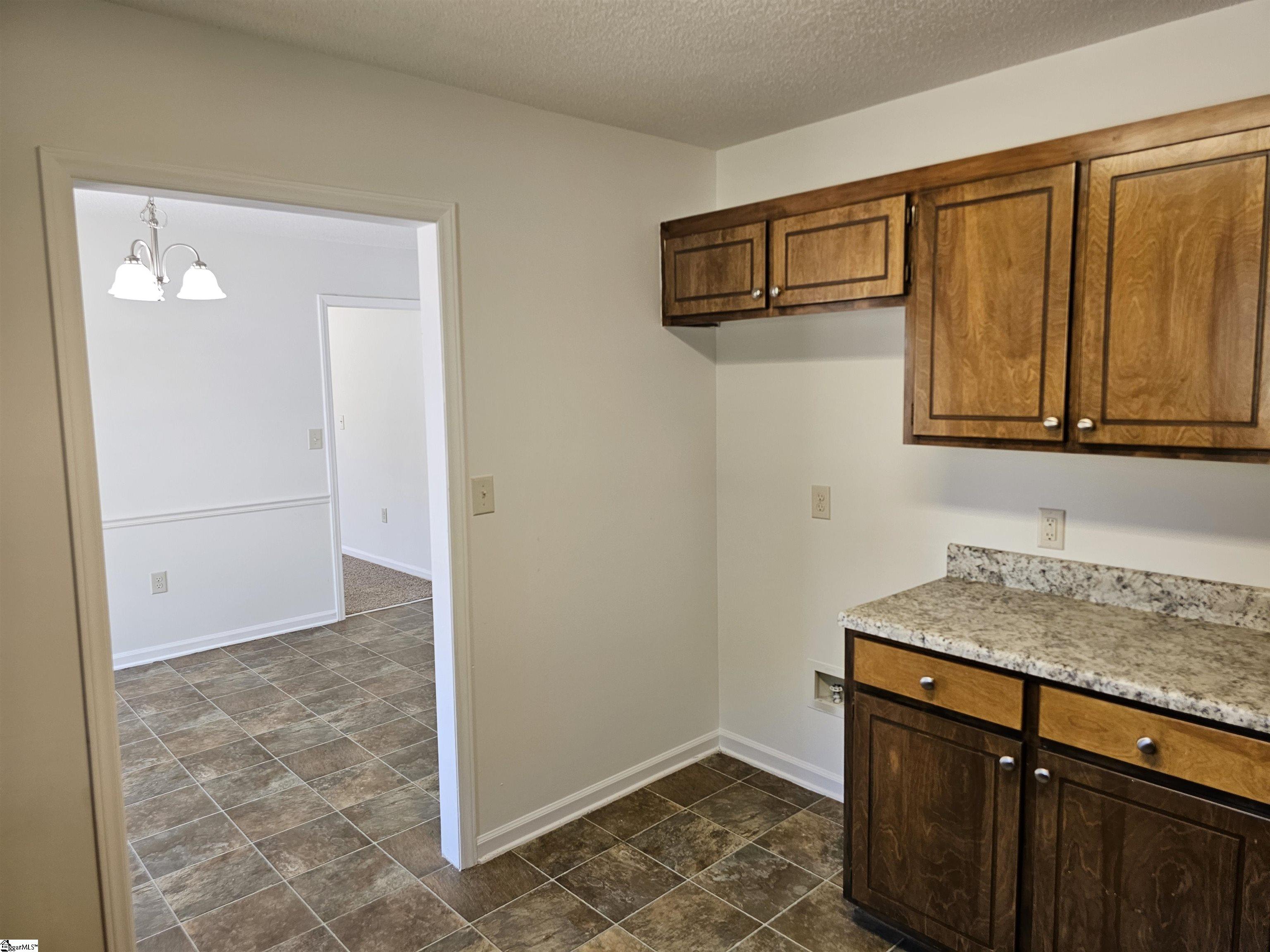120 Salem Street Spartanburg, SC 29302