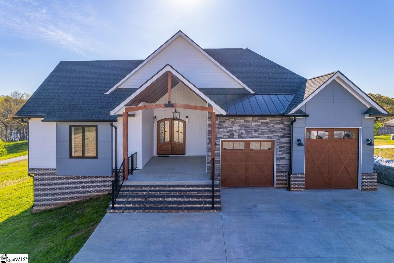 231 Canady Road Wellford, SC 29385