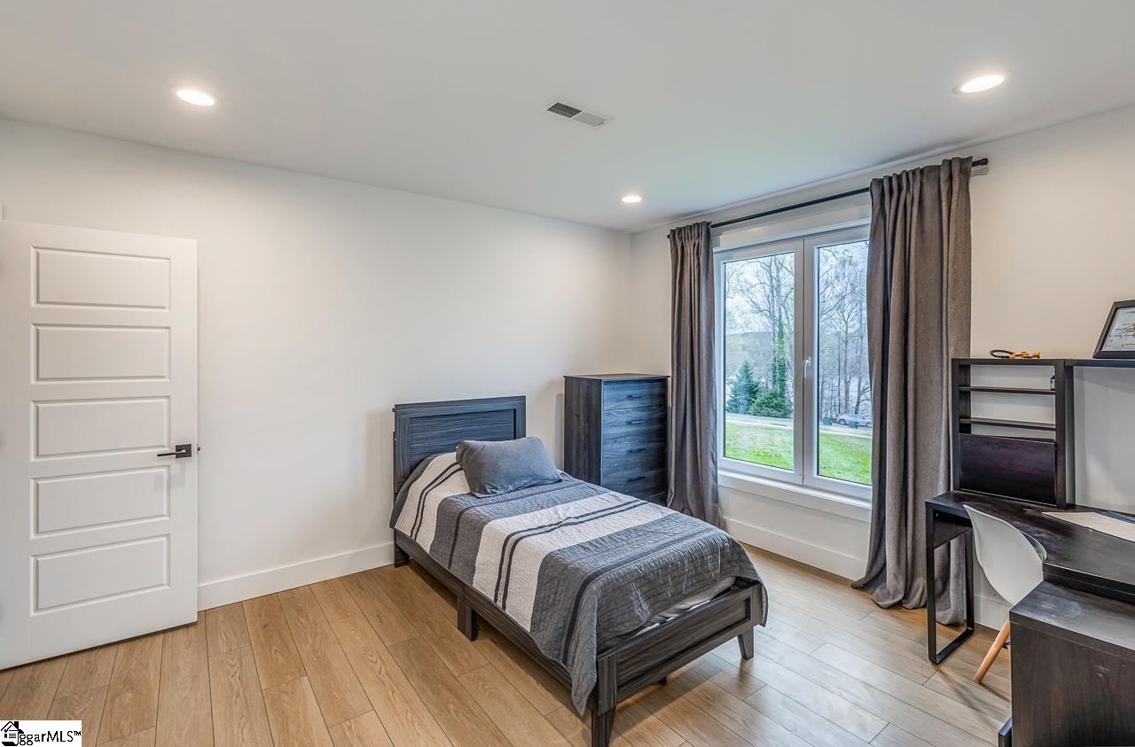 231 Canady Road Wellford, SC 29385