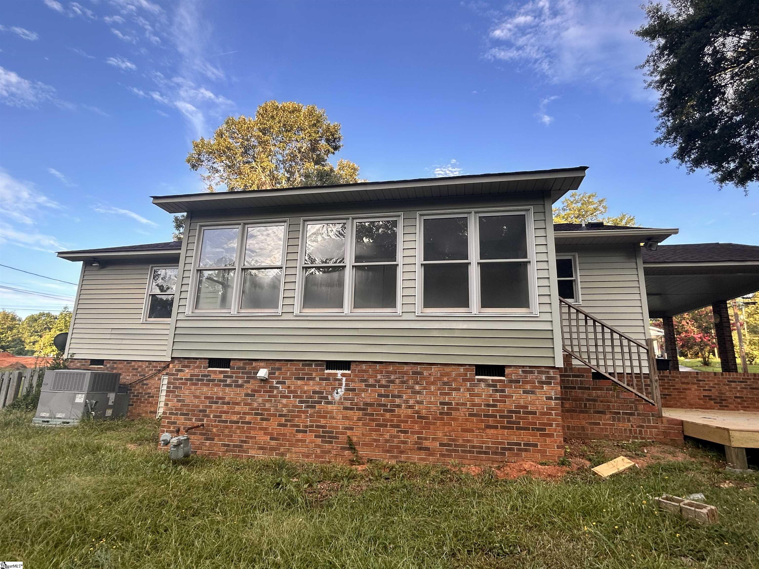 115 Pine Road Laurens, SC 29360