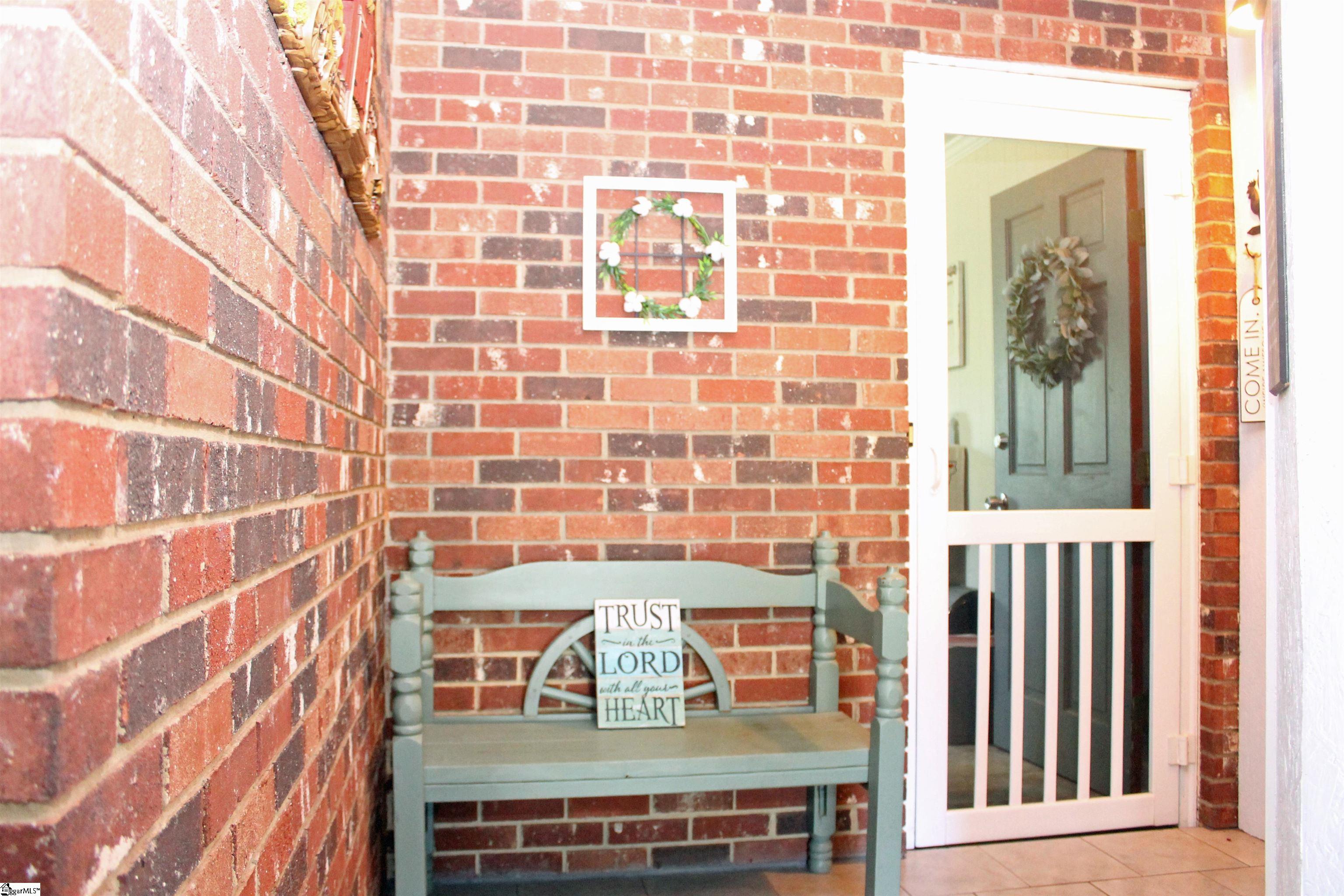 114 Tower Street Duncan, SC 29334-0000