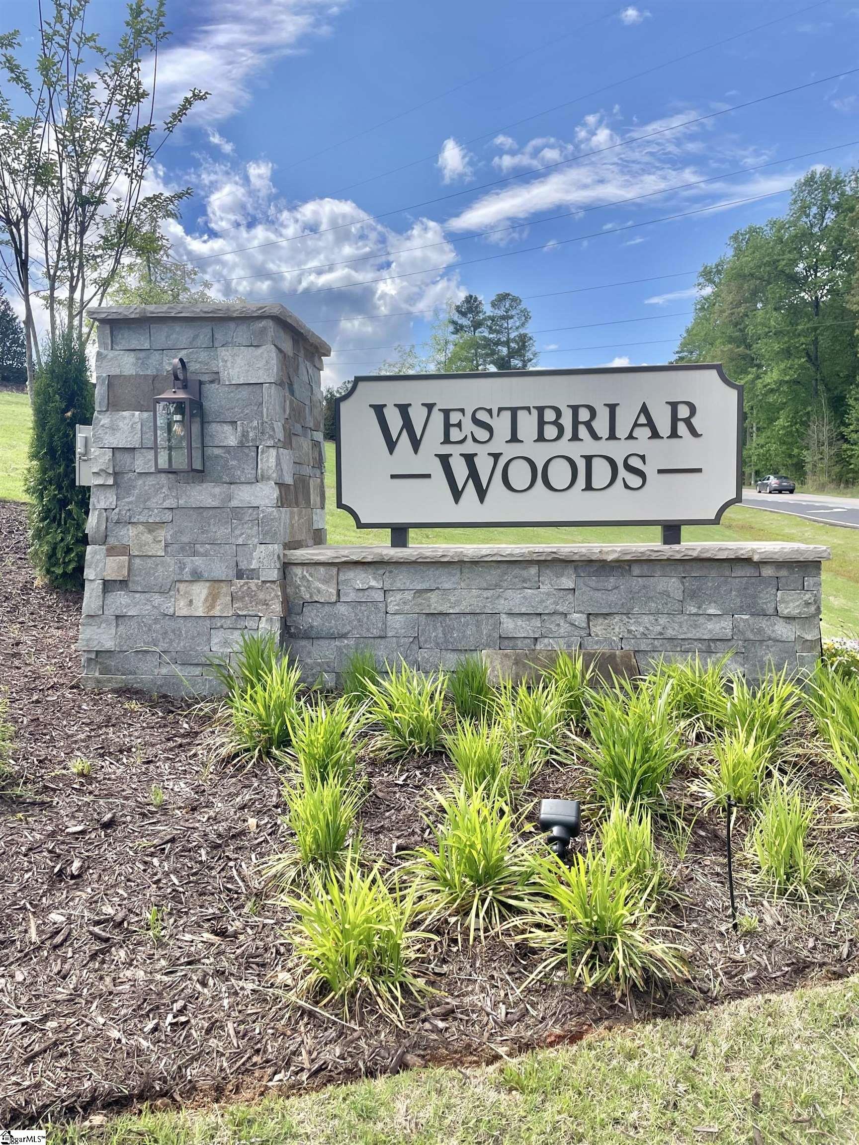 1813 Berkshire Lane Spartanburg, SC 29303