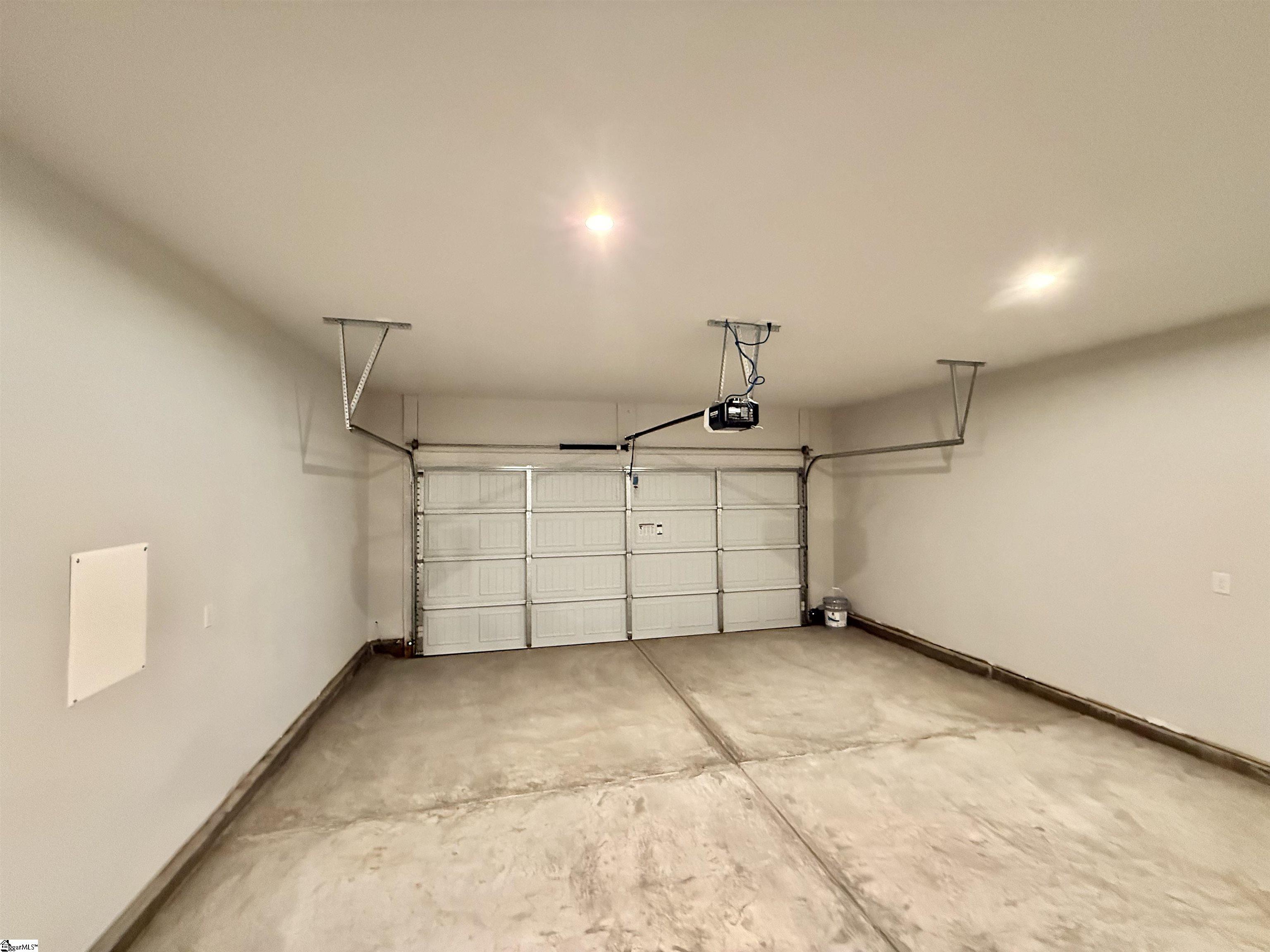 1813 Berkshire Lane Spartanburg, SC 29303