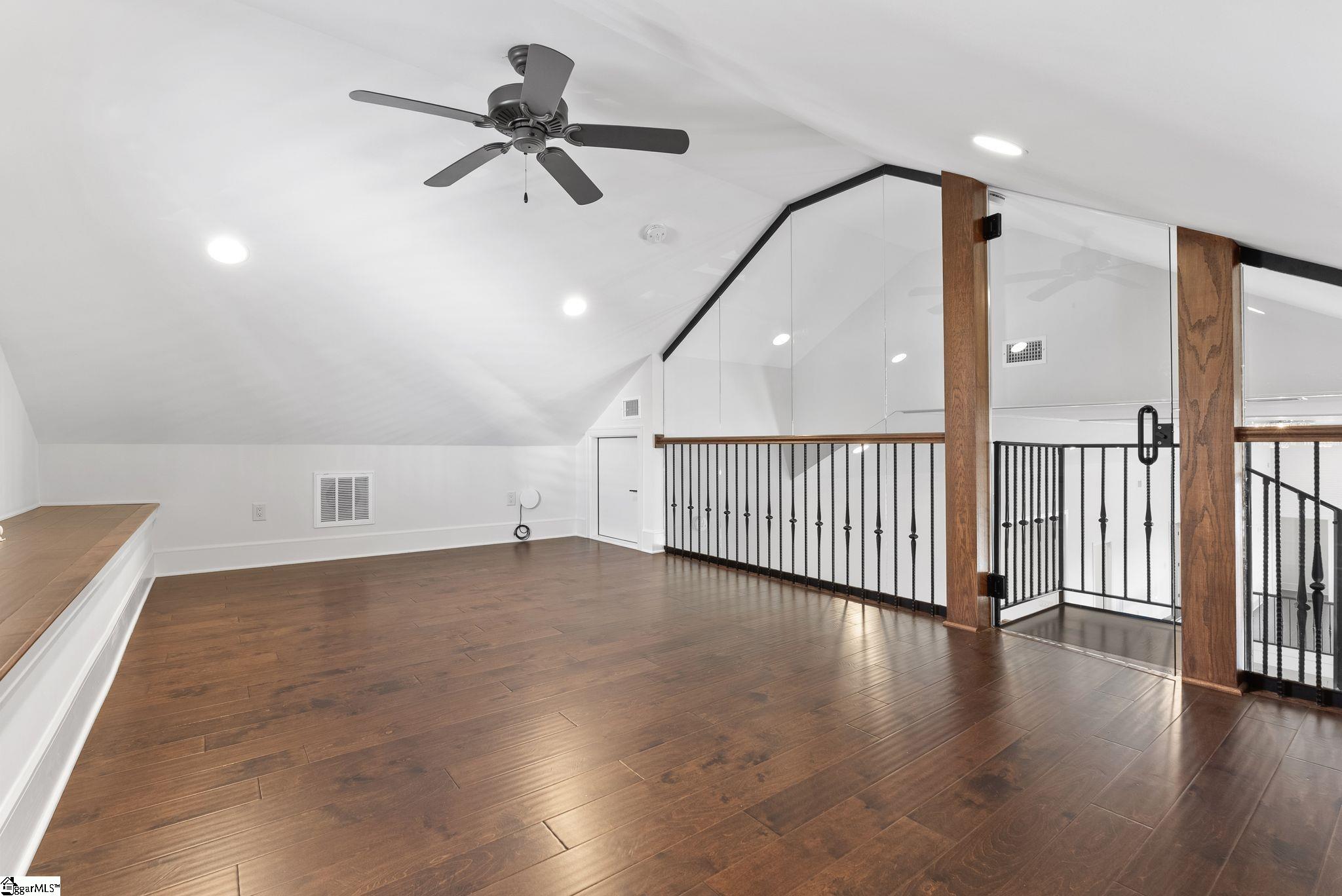 21 Bowman Road Greenville, SC 29615