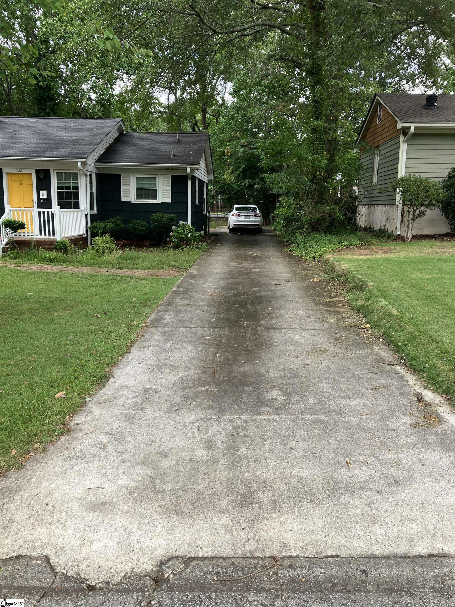 502 Dellwood Drive Greenville, SC 29609