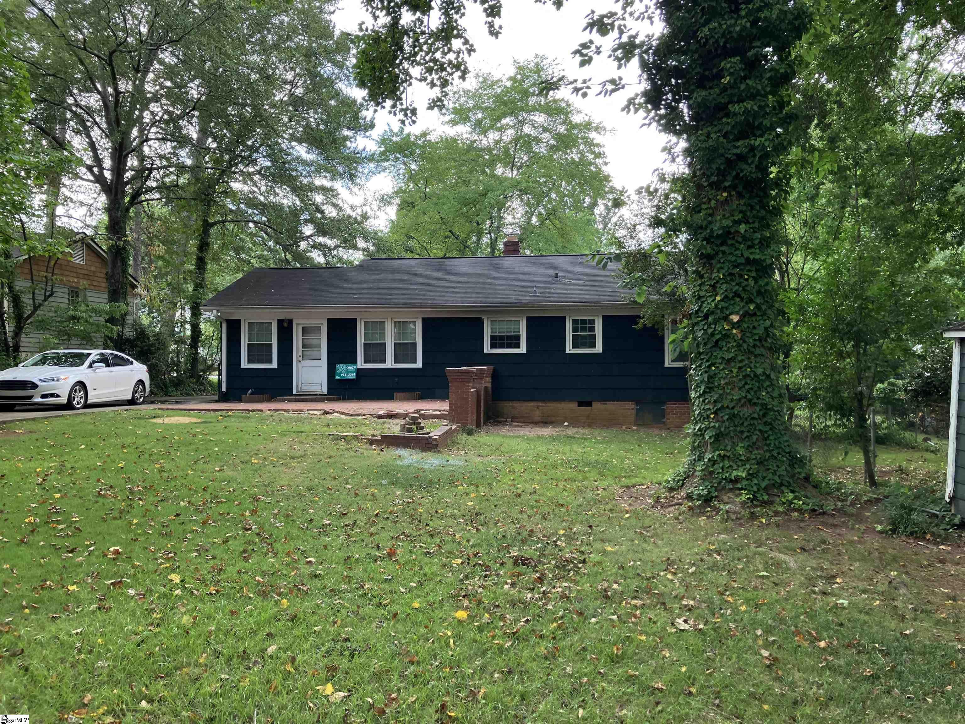 502 Dellwood Drive Greenville, SC 29609
