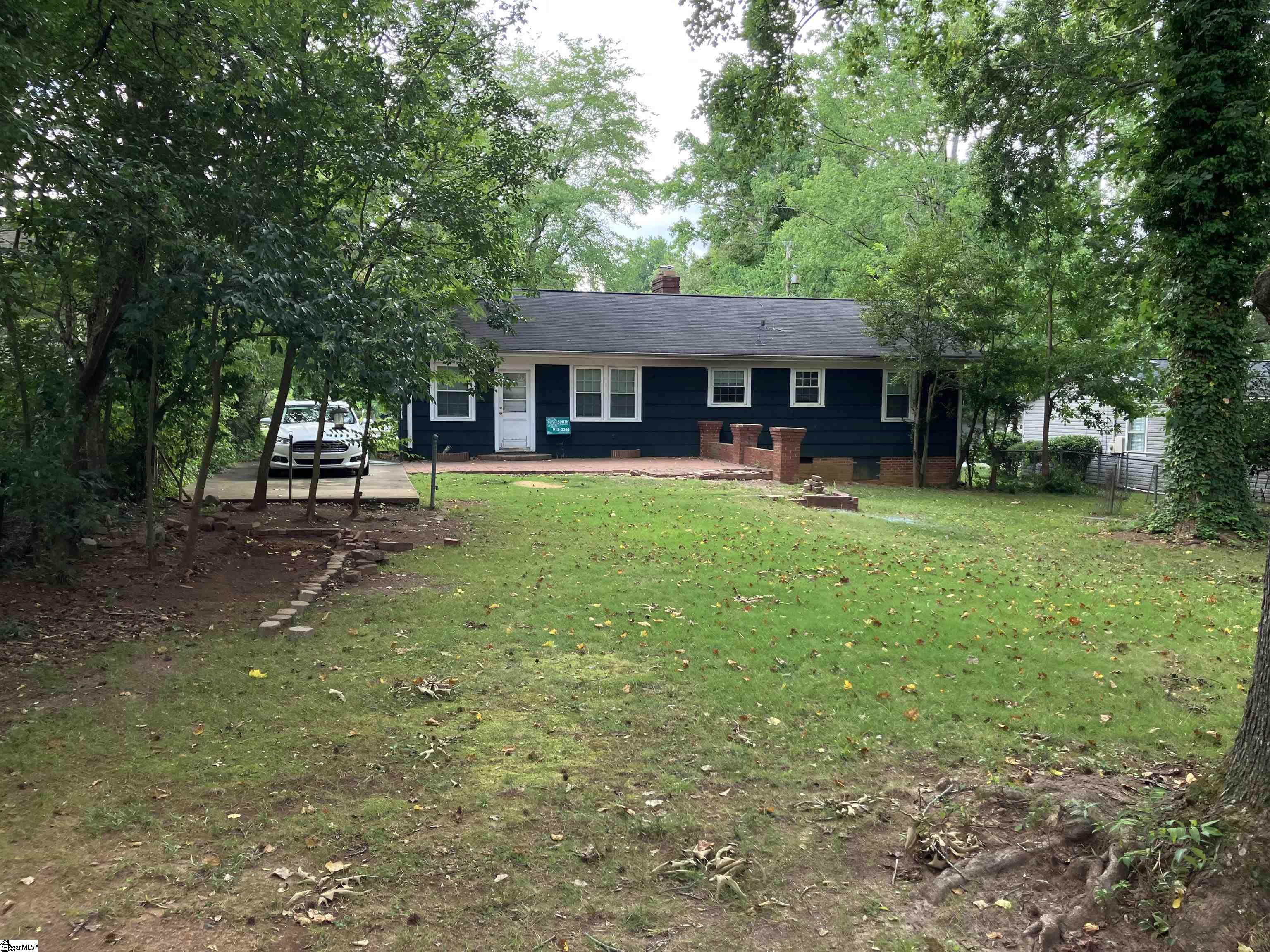 502 Dellwood Drive Greenville, SC 29609