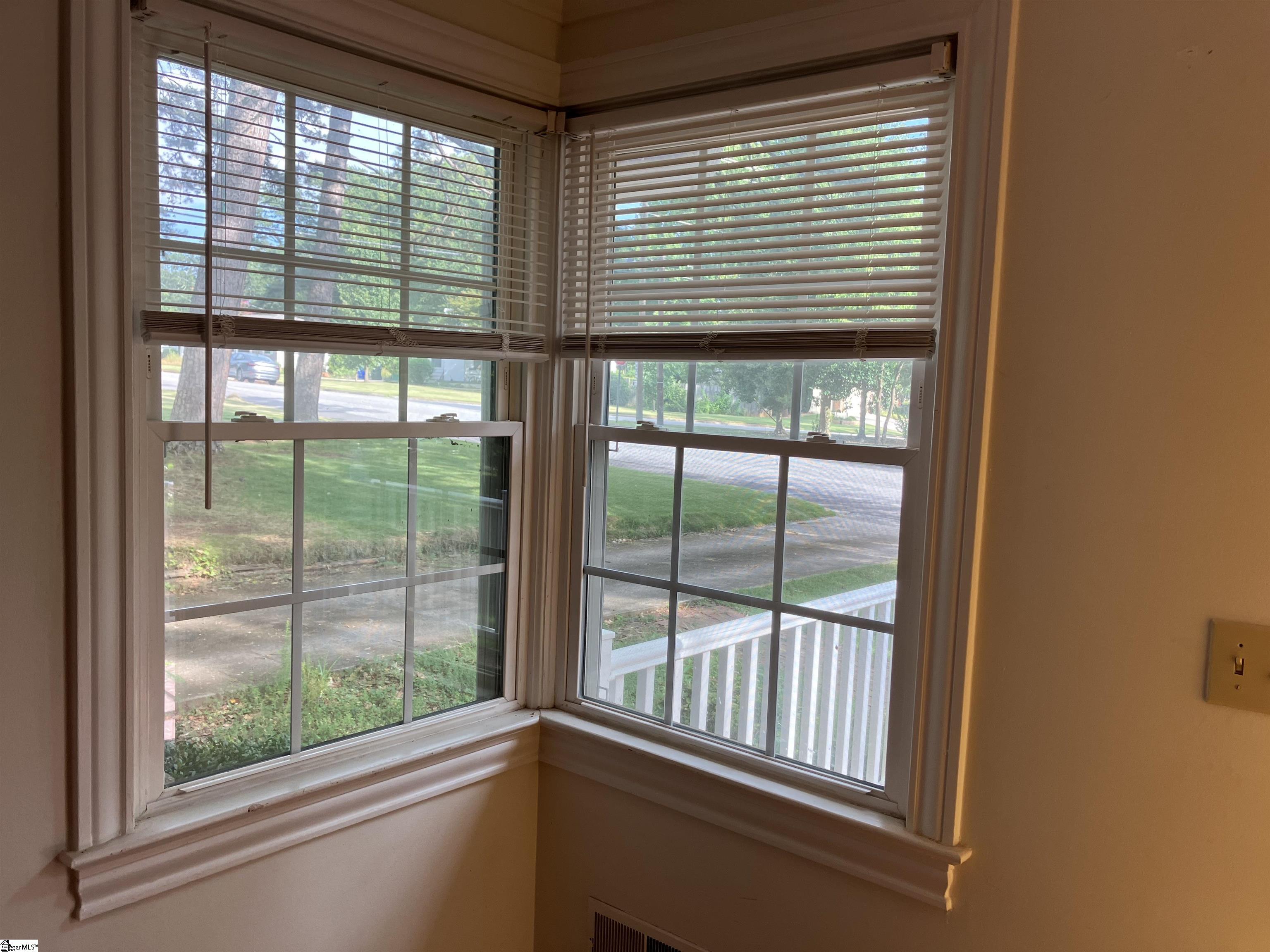 502 Dellwood Drive Greenville, SC 29609