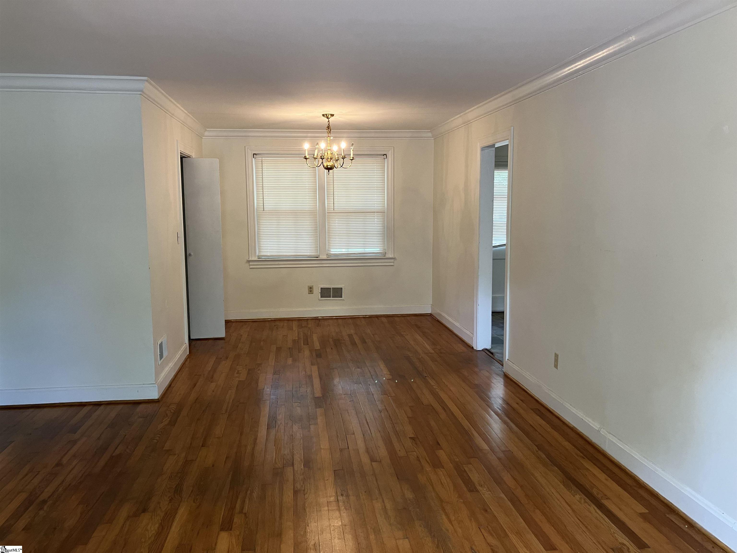 502 Dellwood Drive Greenville, SC 29609