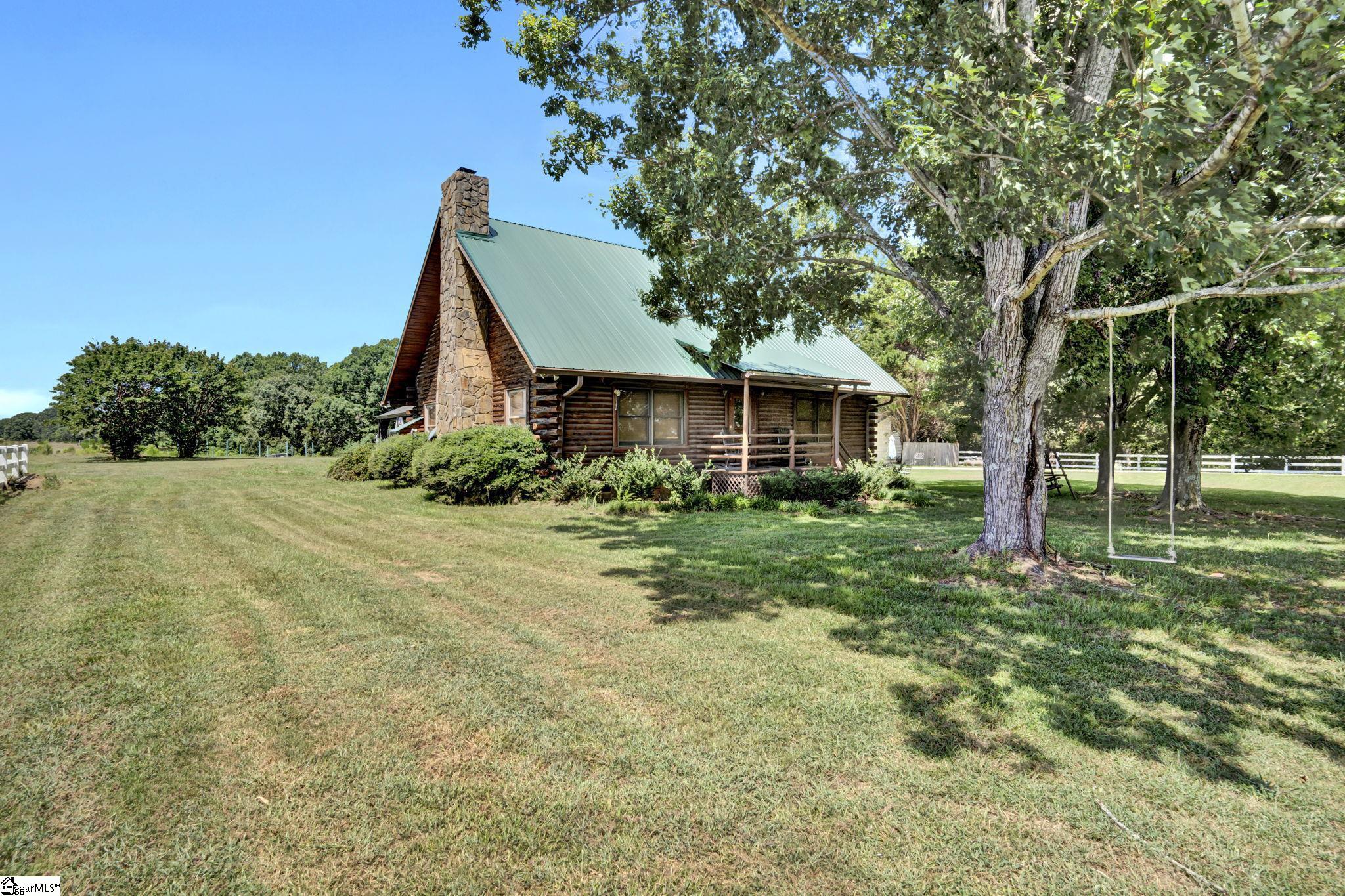 313 Henderson Road Gray Court, SC 29645