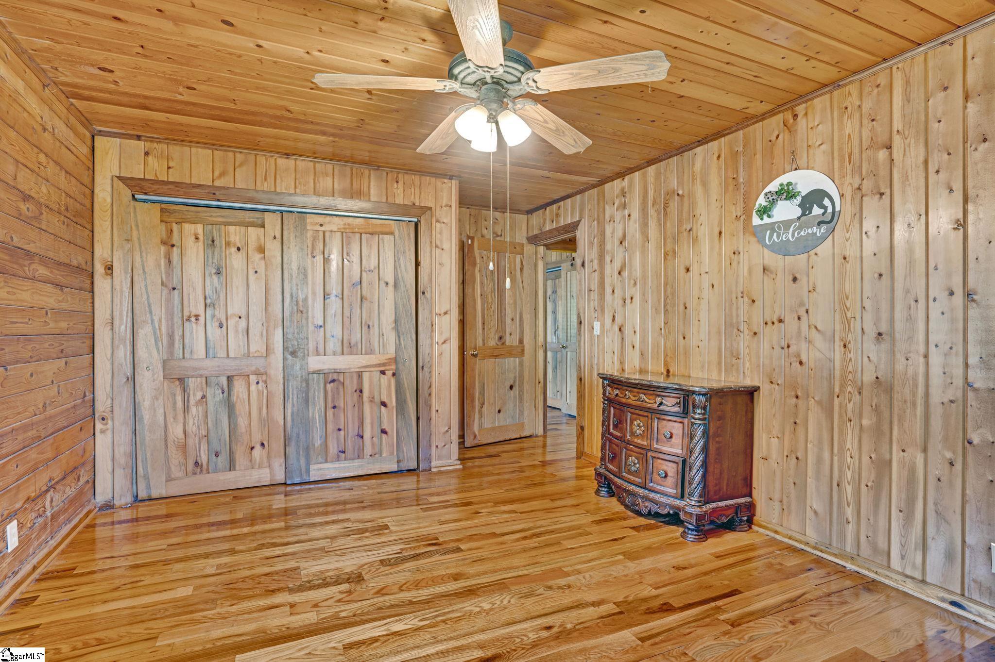 313 Henderson Road Gray Court, SC 29645