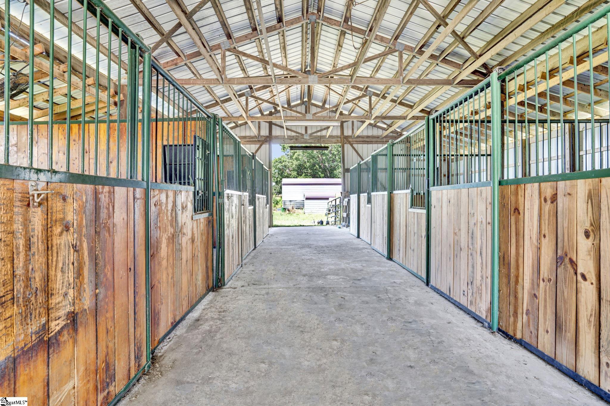 313 Henderson Road Gray Court, SC 29645