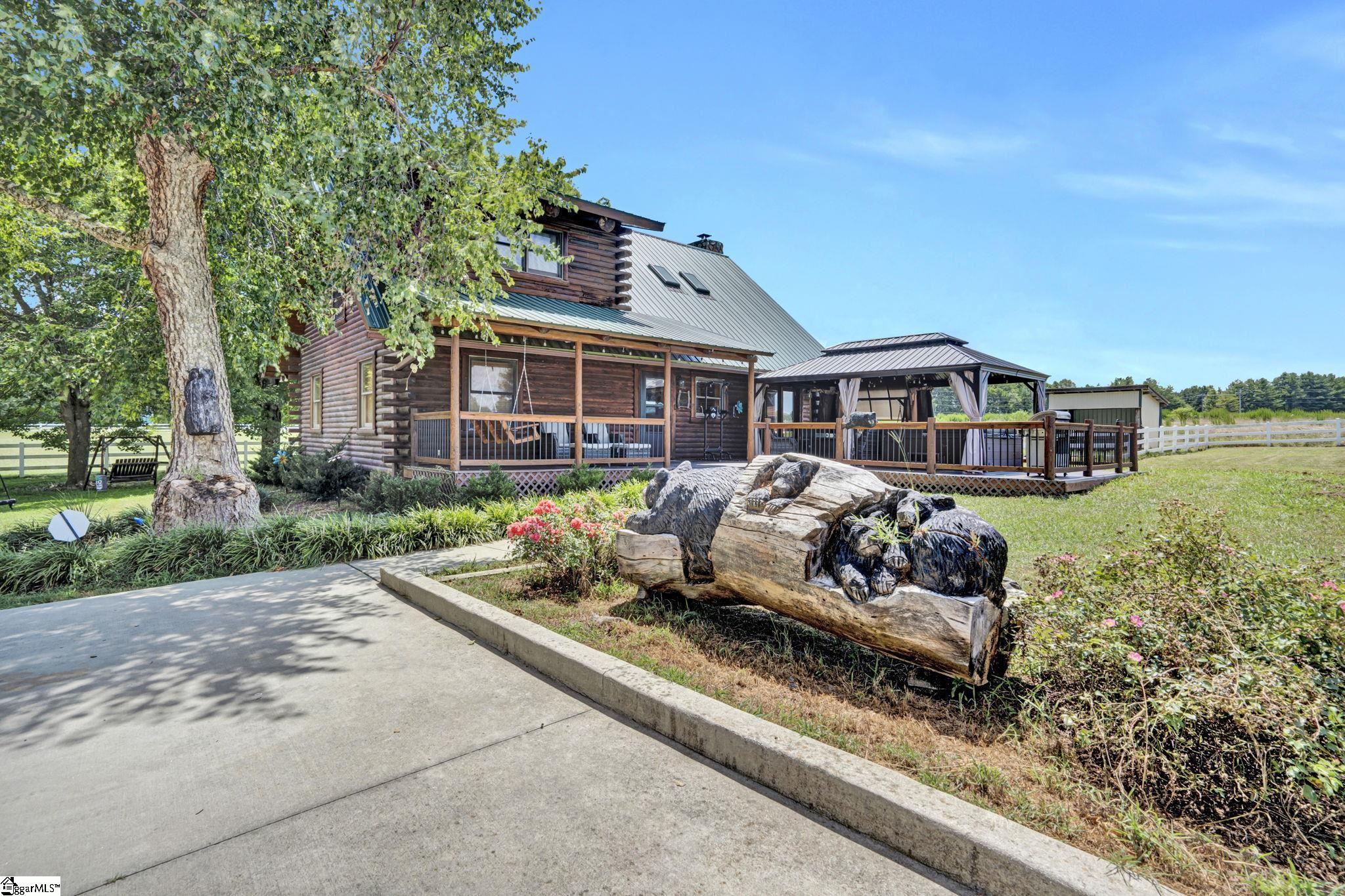 313 Henderson Road Gray Court, SC 29645