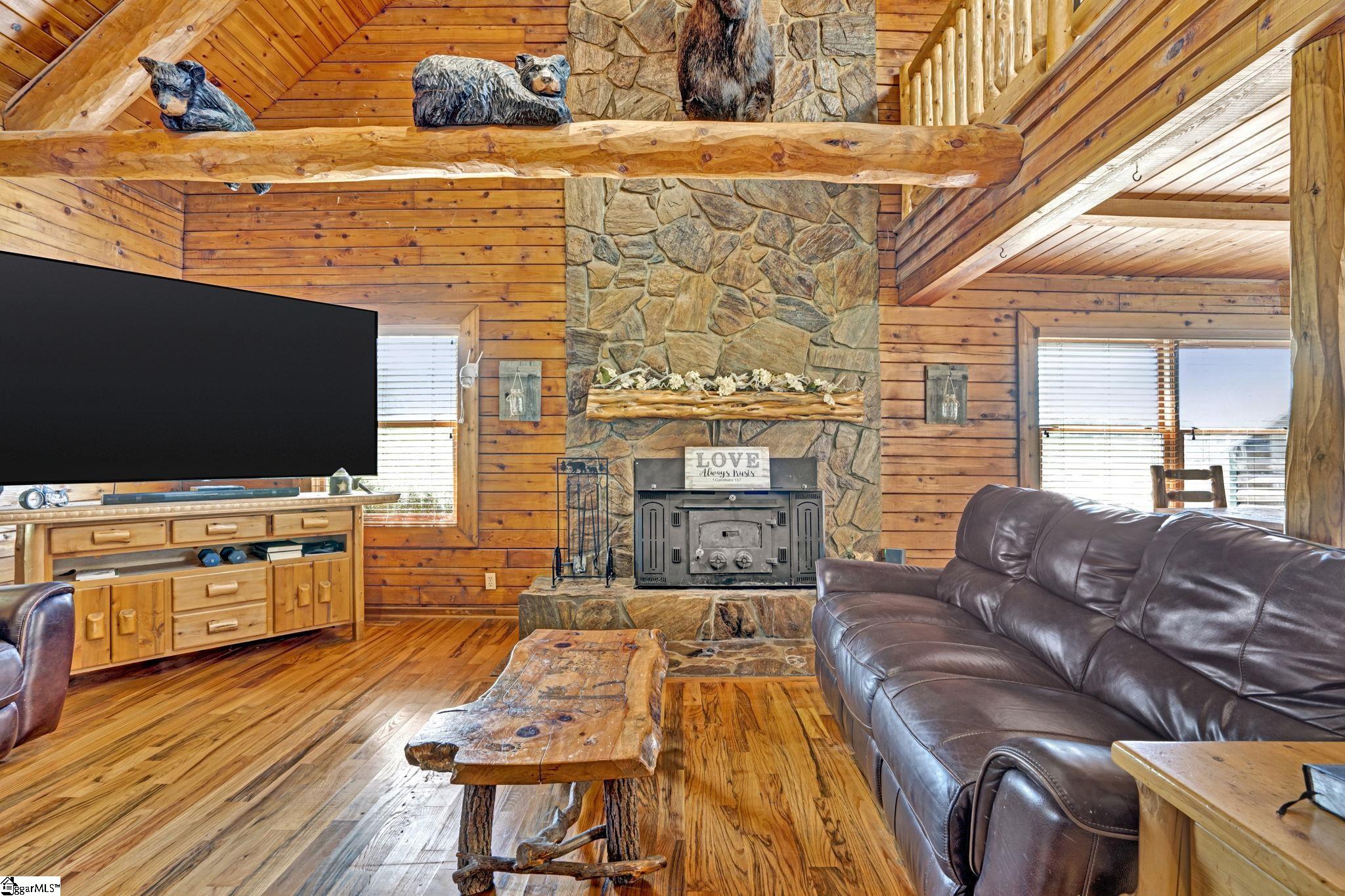 313 Henderson Road Gray Court, SC 29645