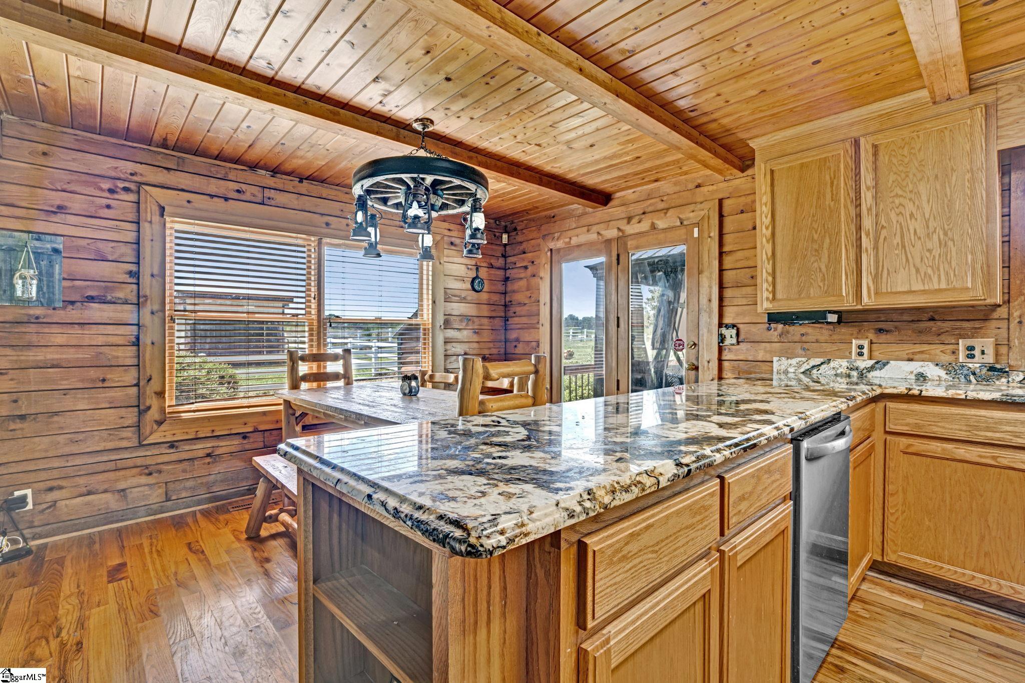 313 Henderson Road Gray Court, SC 29645