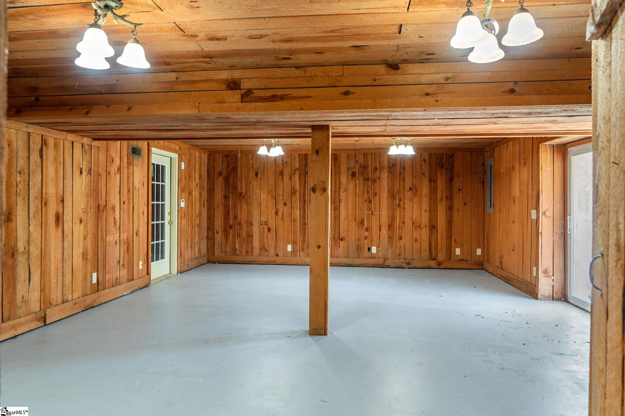 514 Flynn Road Greer, SC 29651