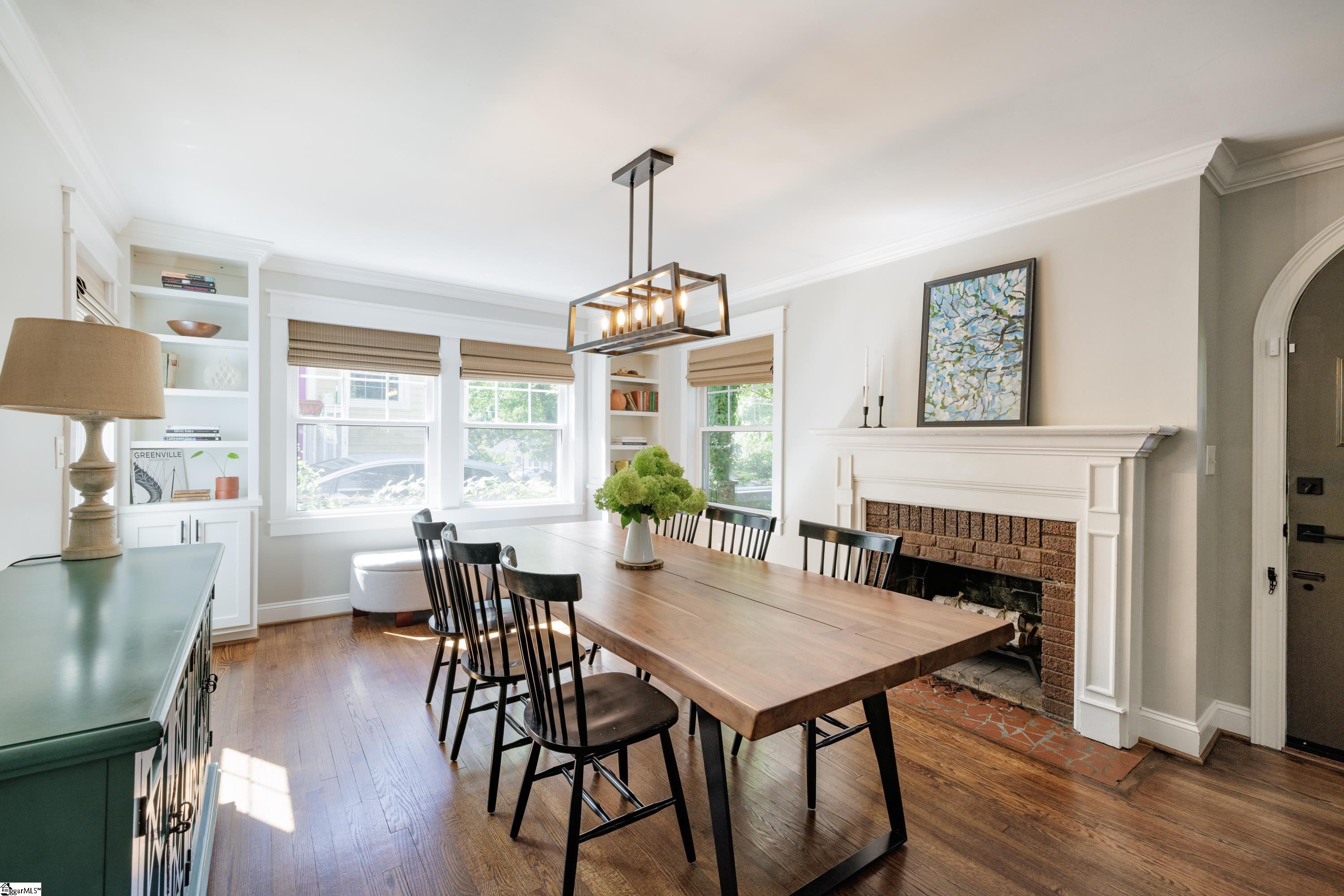 13 Woodville Avenue Greenville, SC 29607