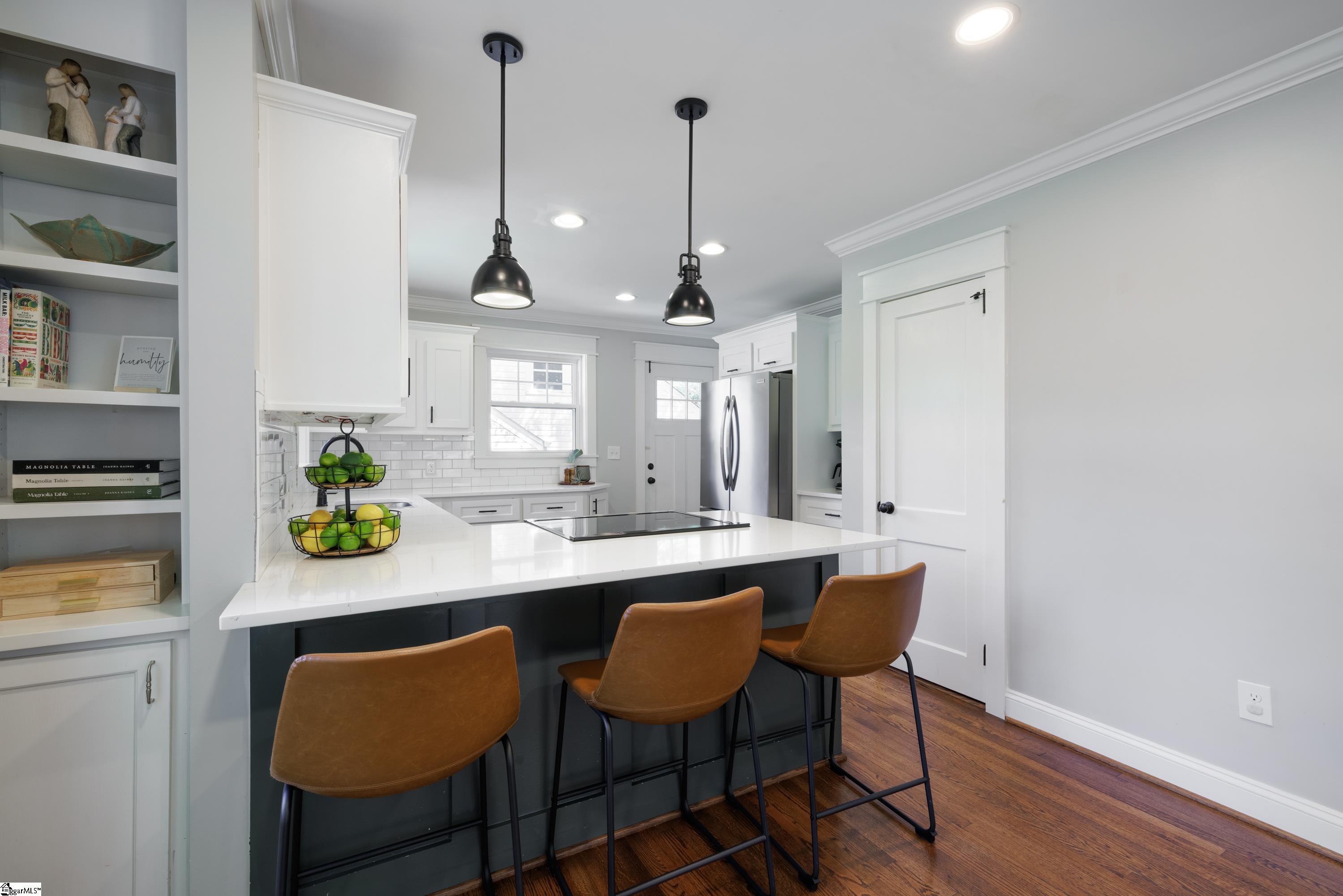 13 Woodville Avenue Greenville, SC 29607
