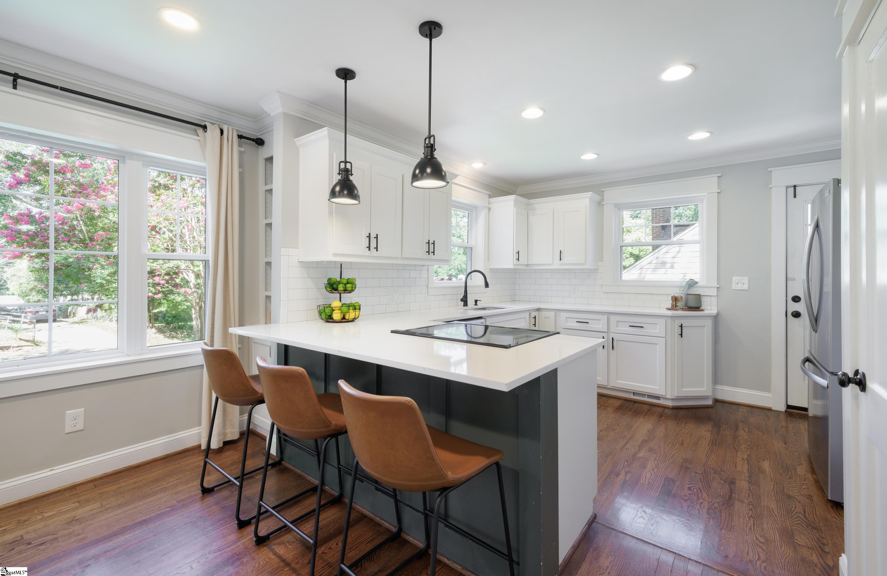 13 Woodville Avenue Greenville, SC 29607
