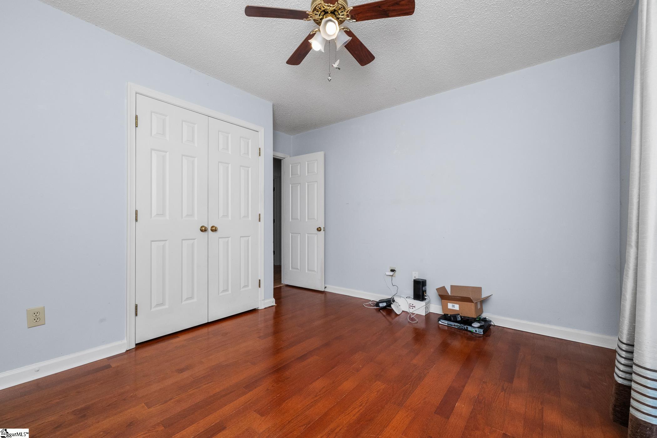 35 Chinaberry Lane Simpsonville, SC 29680