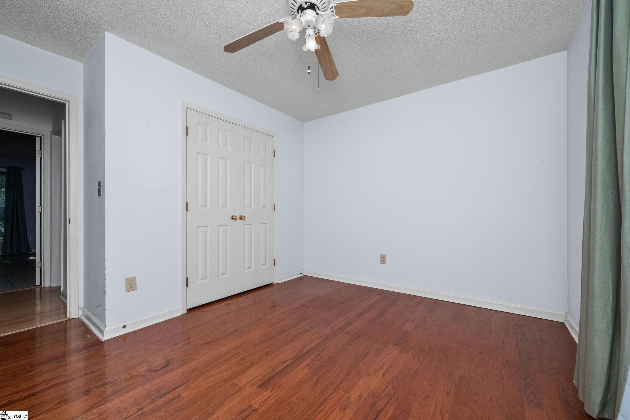 35 Chinaberry Lane Simpsonville, SC 29680