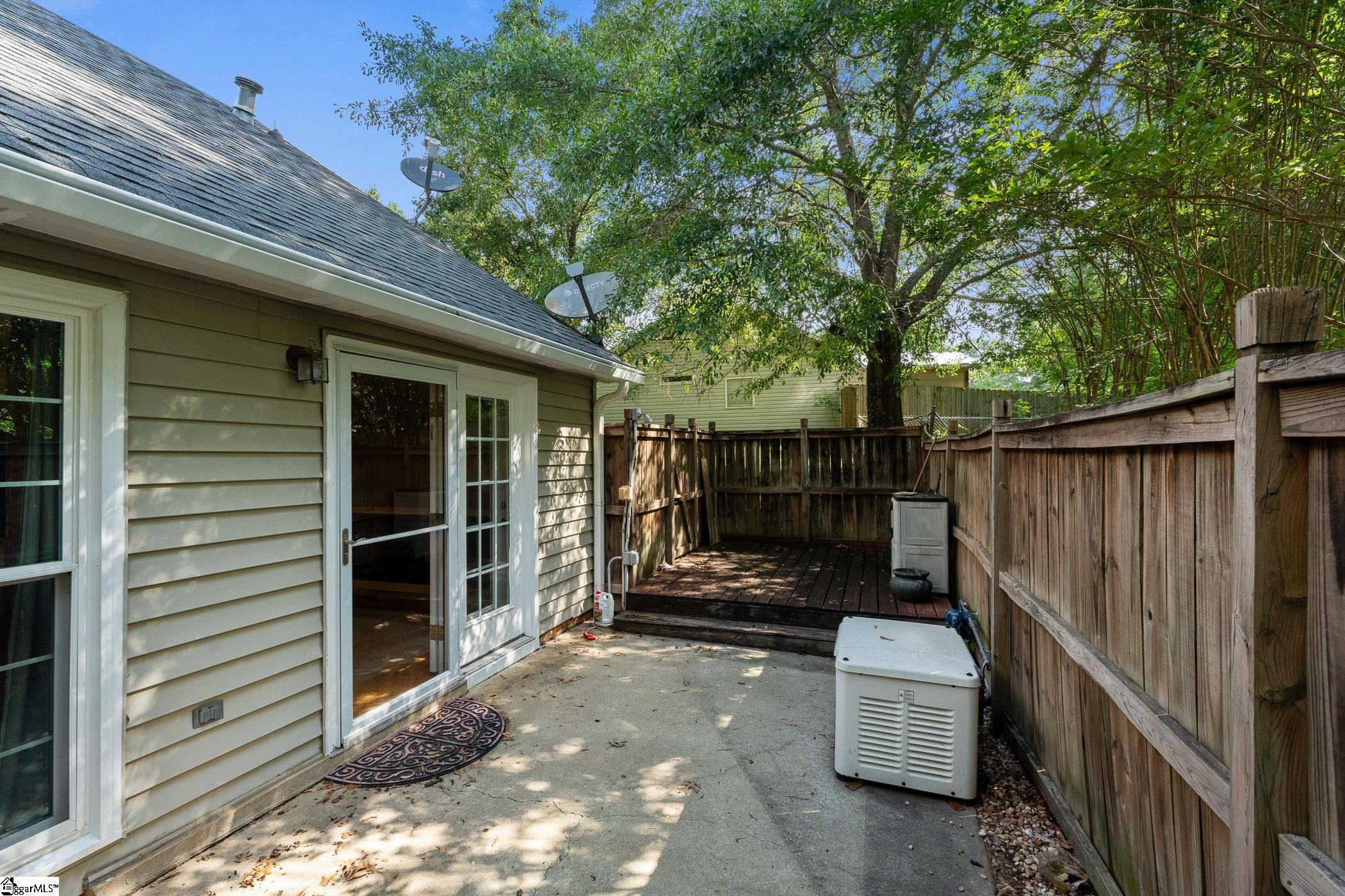 35 Chinaberry Lane Simpsonville, SC 29680