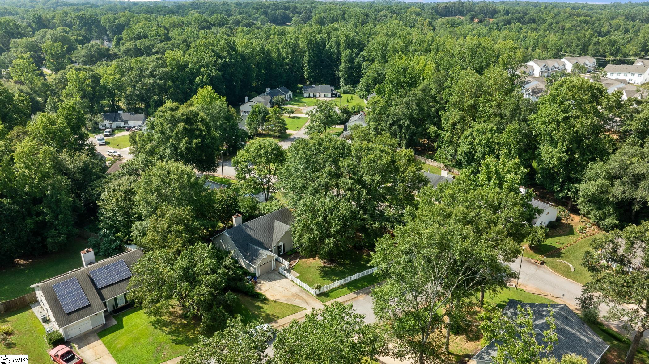 35 Chinaberry Lane Simpsonville, SC 29680
