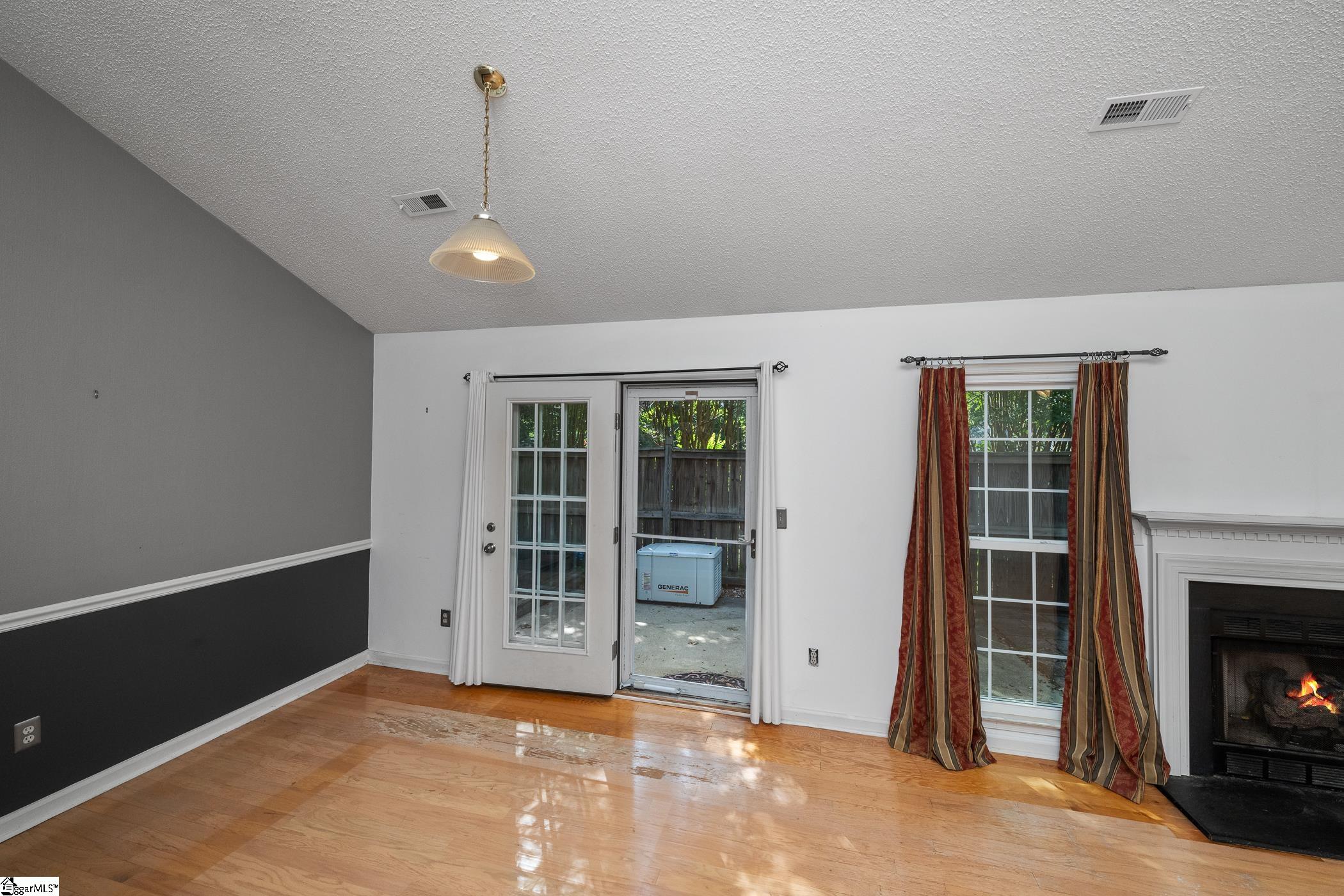 35 Chinaberry Lane Simpsonville, SC 29680