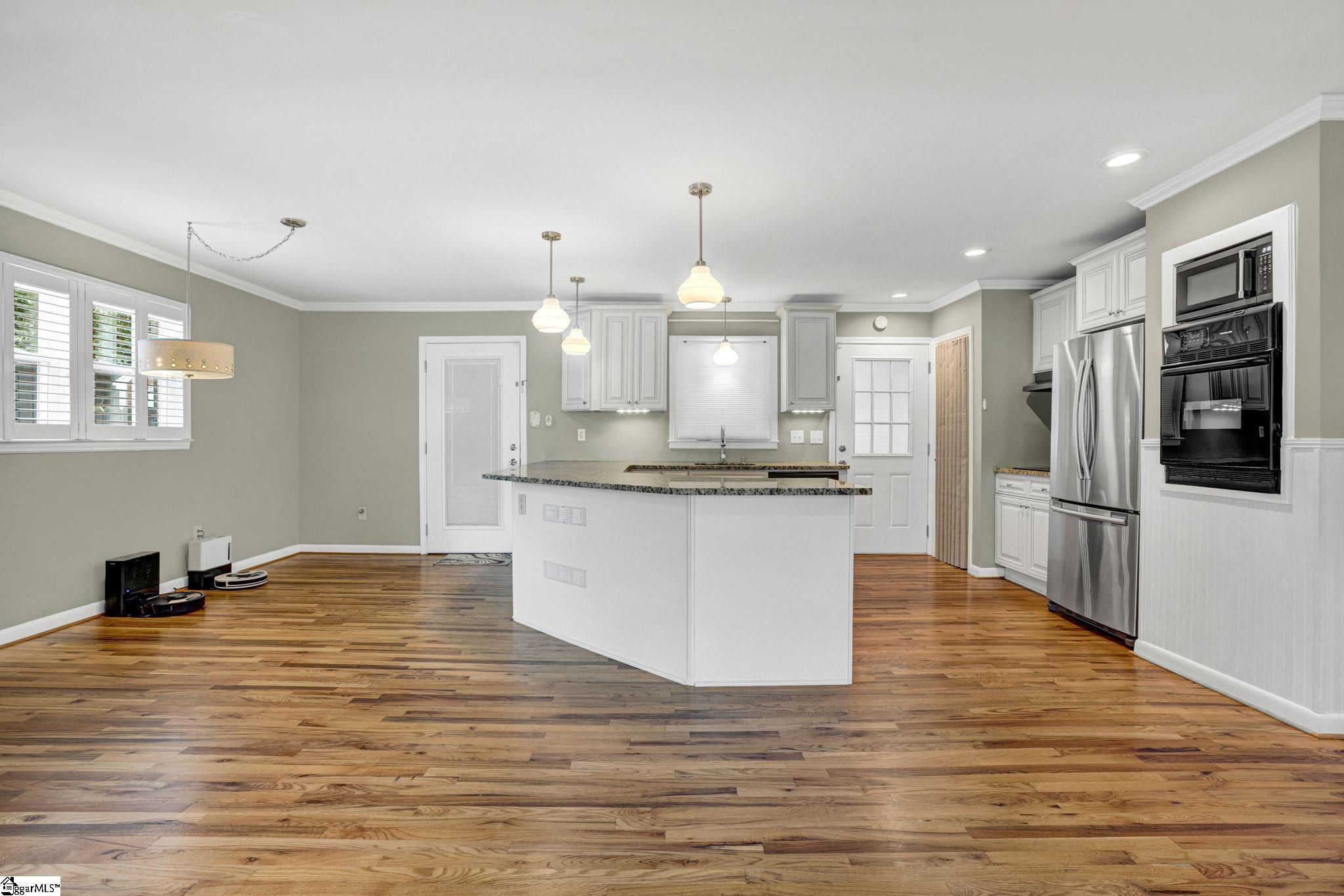 766 Kenmore Drive Spartanburg, SC 29303-3157