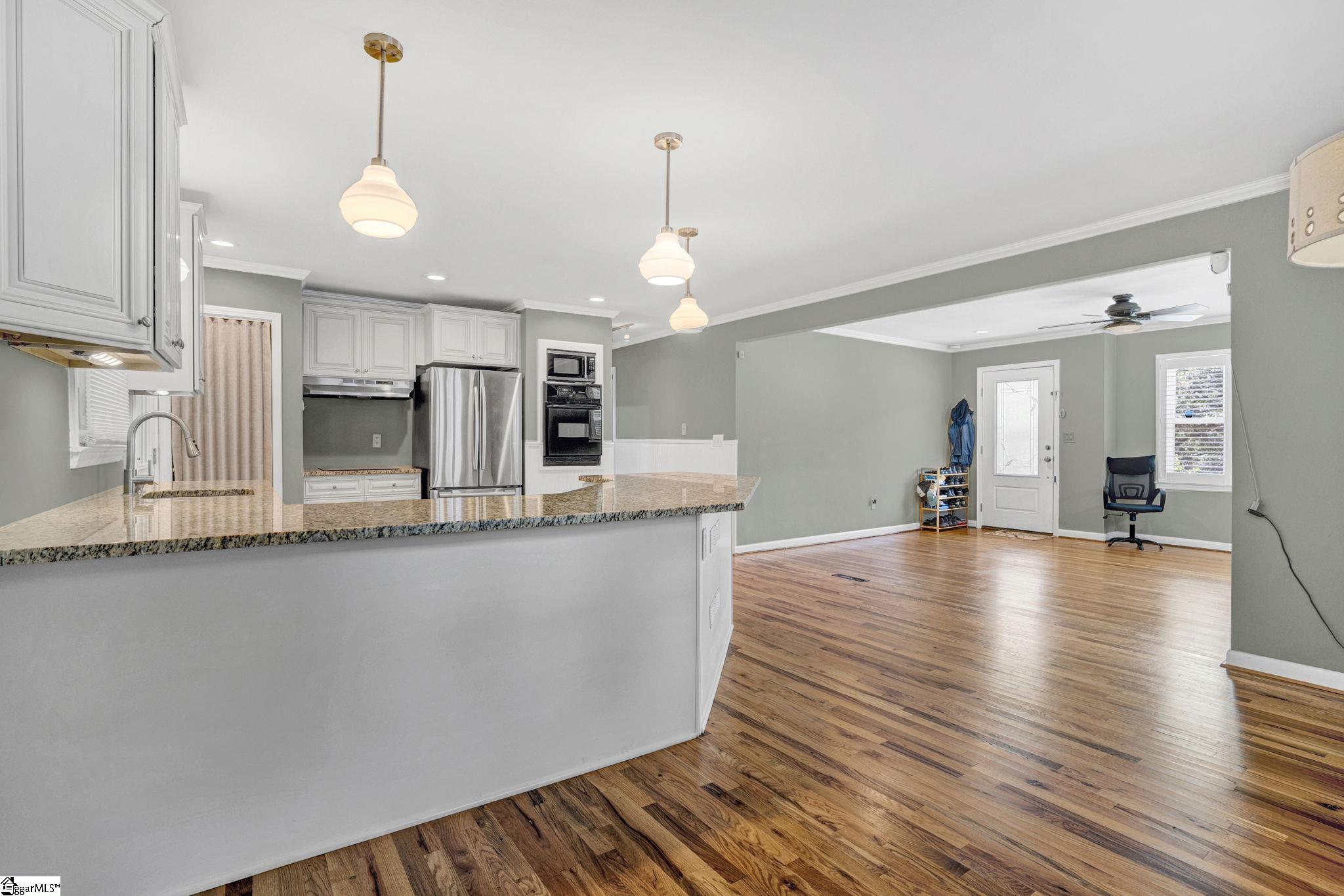 766 Kenmore Drive Spartanburg, SC 29303-3157