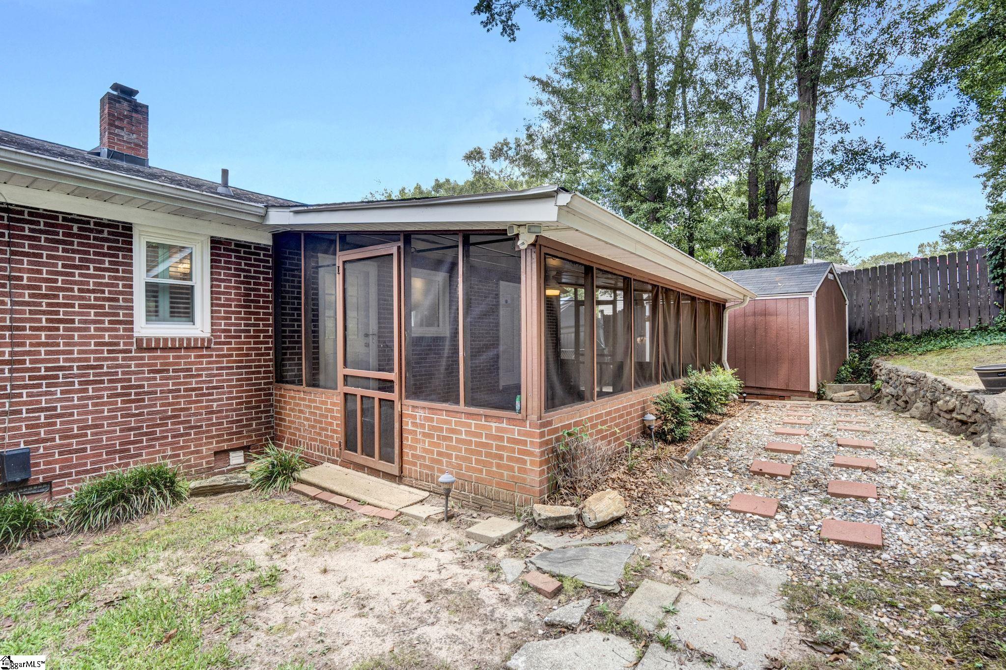 766 Kenmore Drive Spartanburg, SC 29303-3157