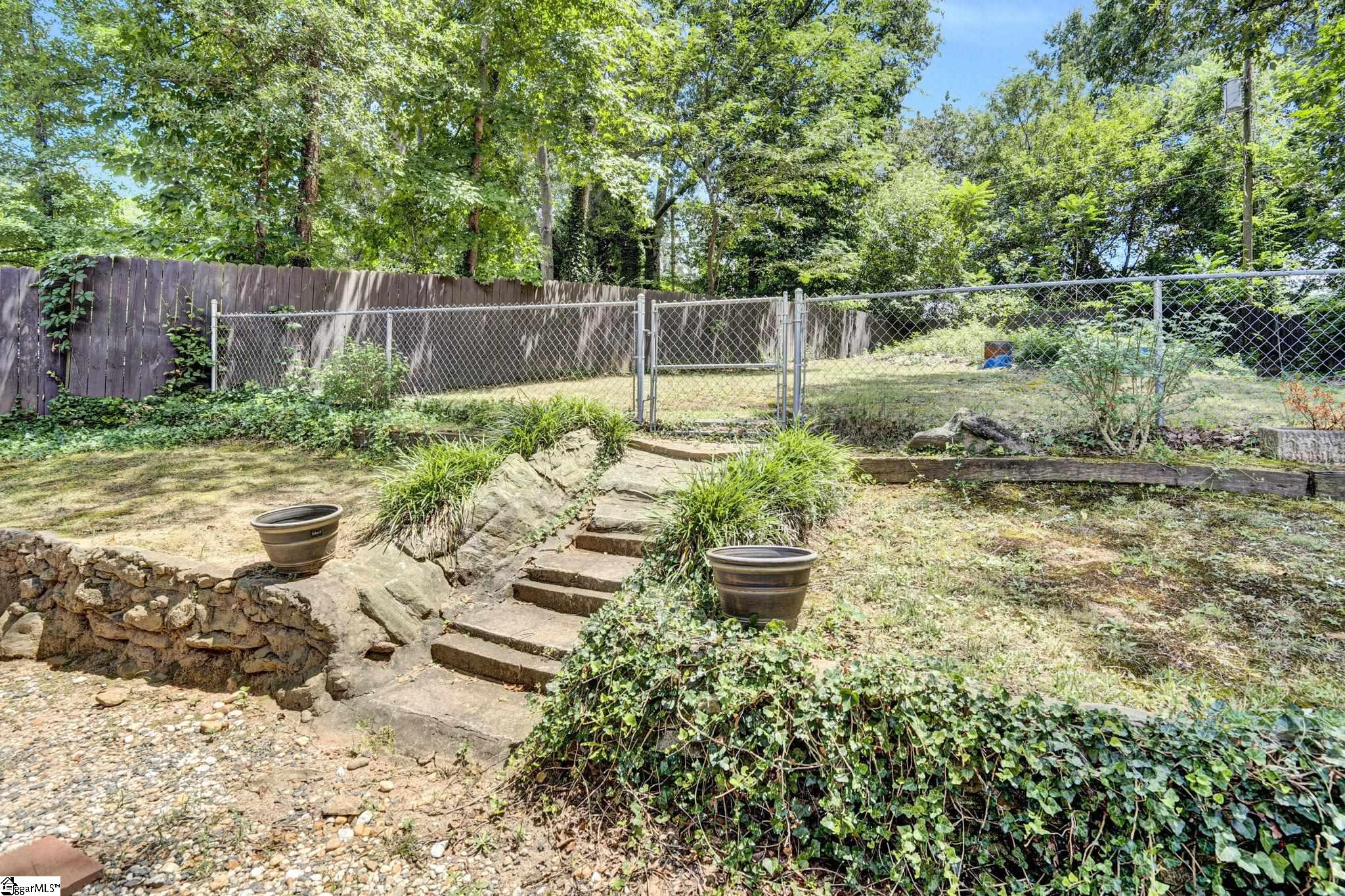 766 Kenmore Drive Spartanburg, SC 29303-3157