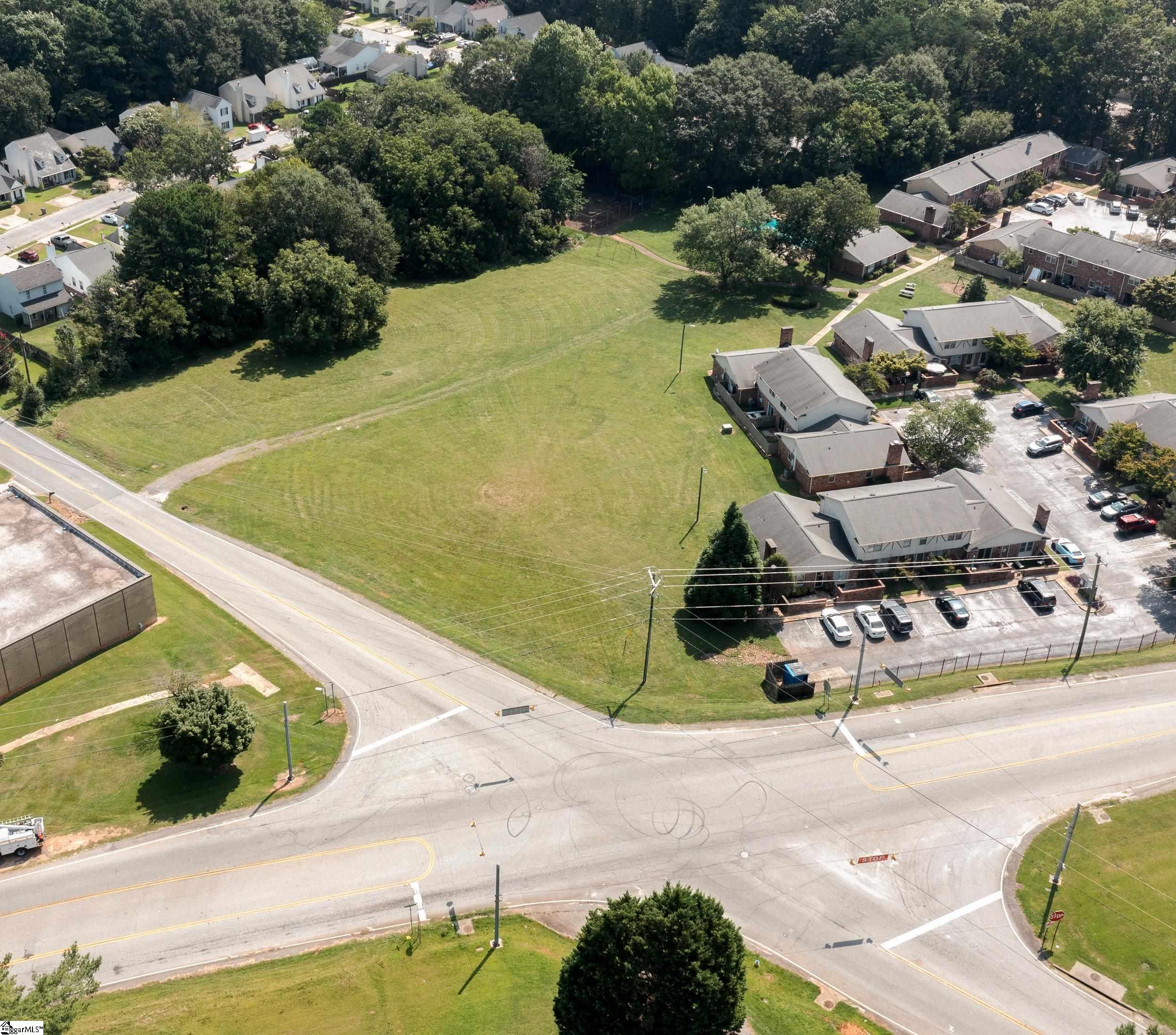 634 Hunts Bridge Road Greenville, SC 29617
